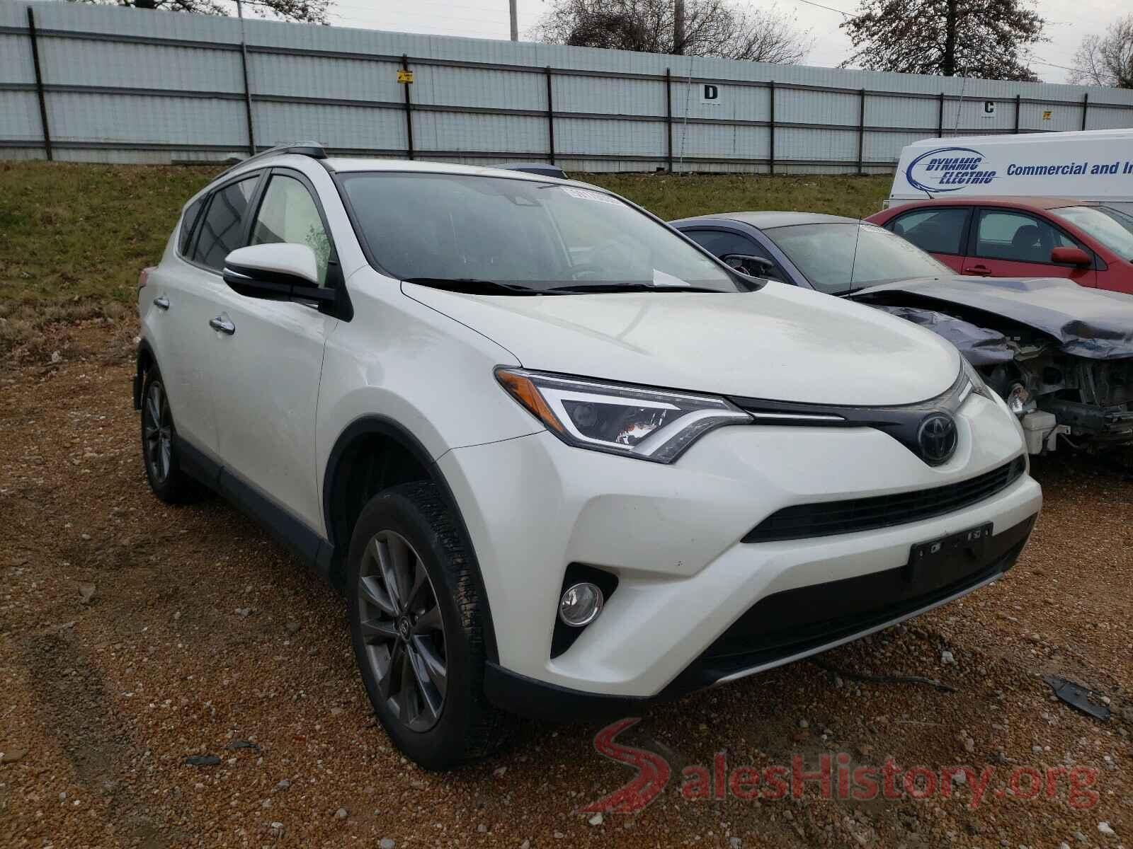 JTMDFREV0JJ215124 2018 TOYOTA RAV4