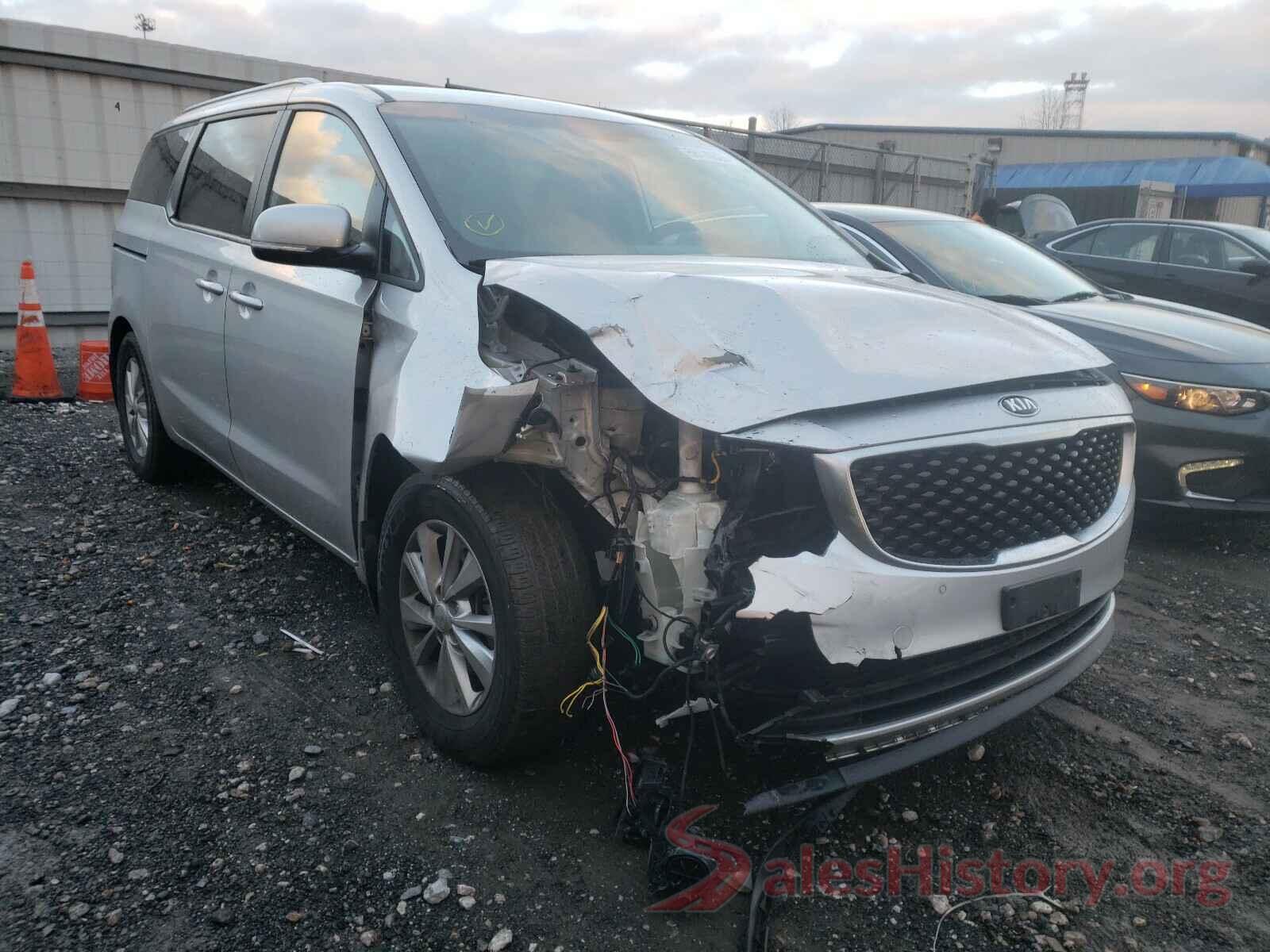 KNDMB5C18H6312315 2017 KIA SEDONA