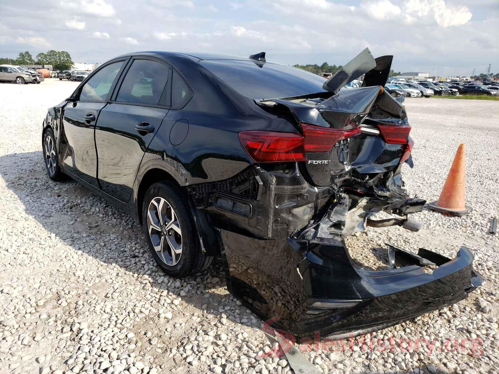 3KPF24AD1KE120719 2019 KIA FORTE