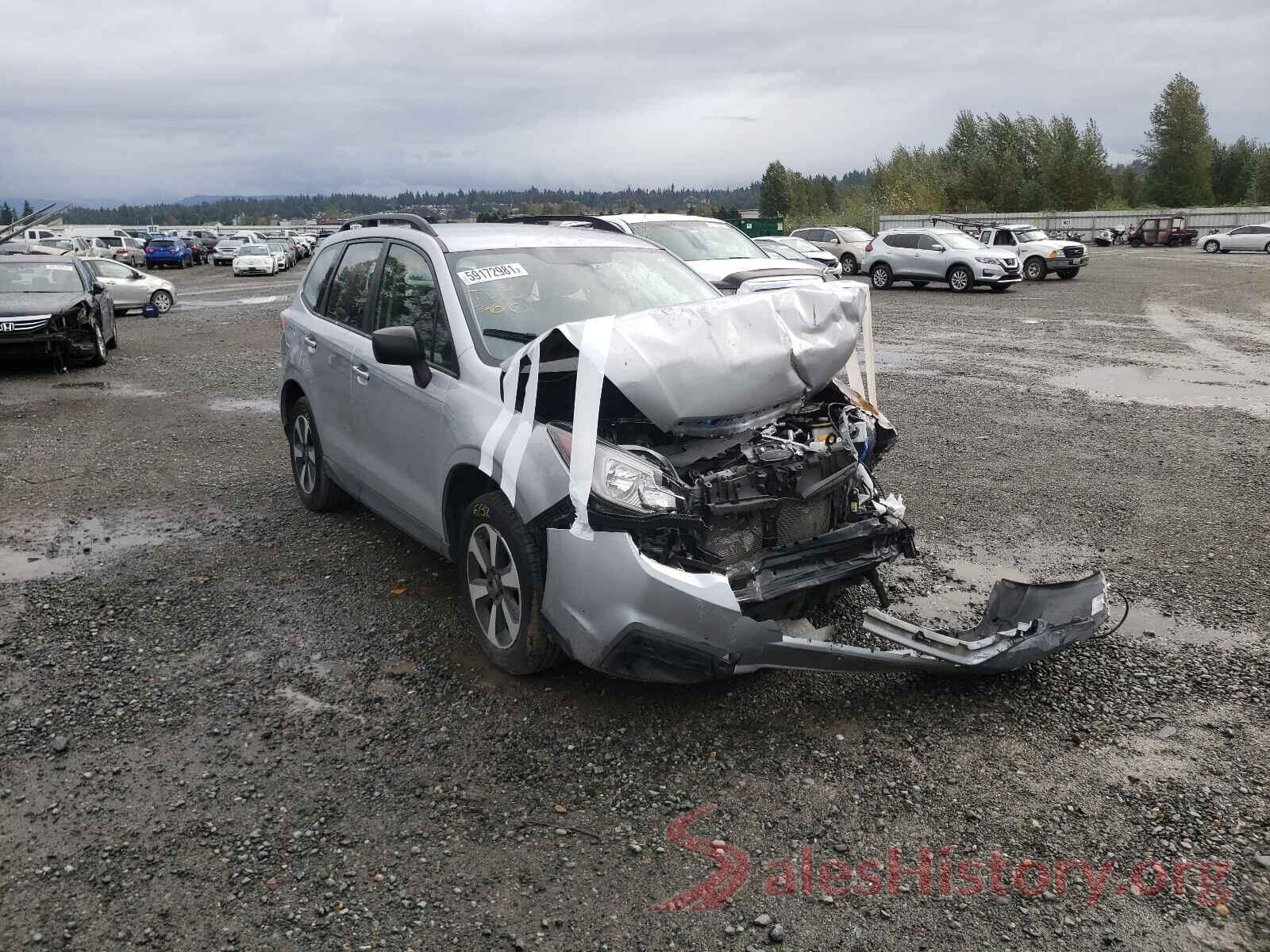 JF2SJABC8JH601521 2018 SUBARU FORESTER