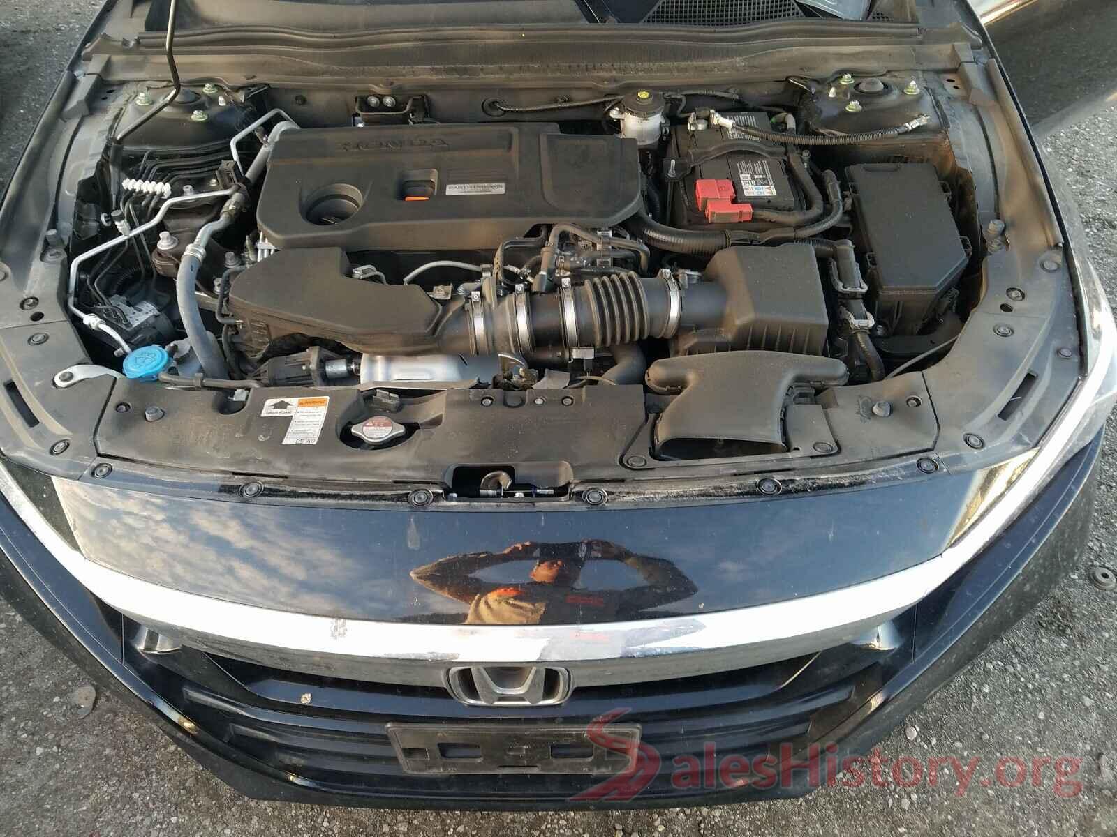 1HGCV2F58JA027327 2018 HONDA ACCORD