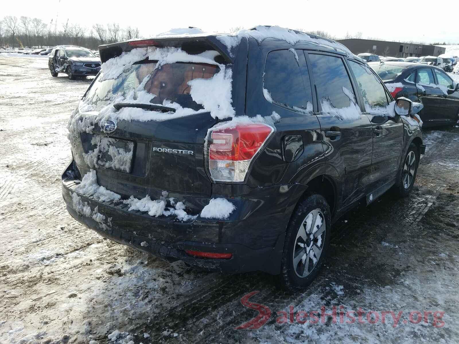 JF2SJAGCXJH605949 2018 SUBARU FORESTER