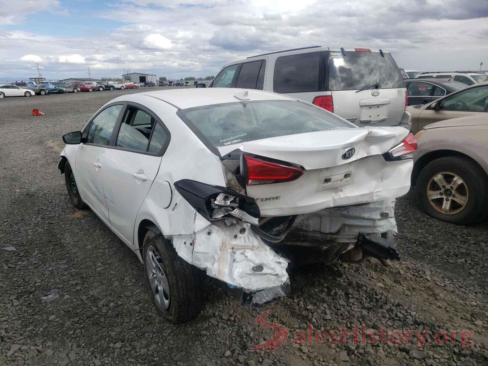 3KPFL4A70JE164670 2018 KIA FORTE