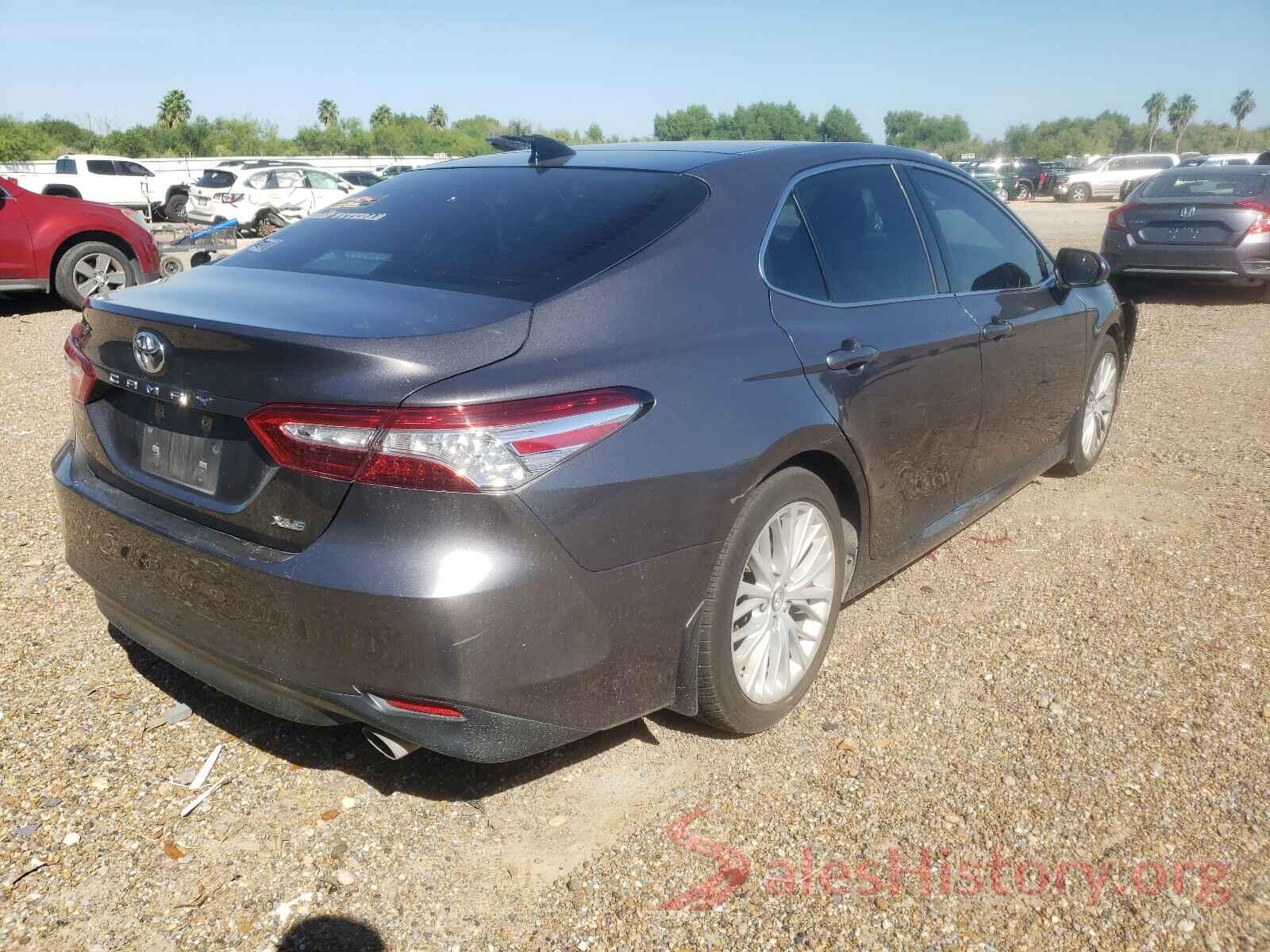 4T1B11HK1JU049053 2018 TOYOTA CAMRY