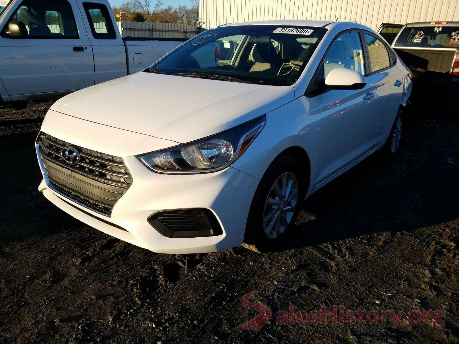 3KPC24A33JE026513 2018 HYUNDAI ACCENT