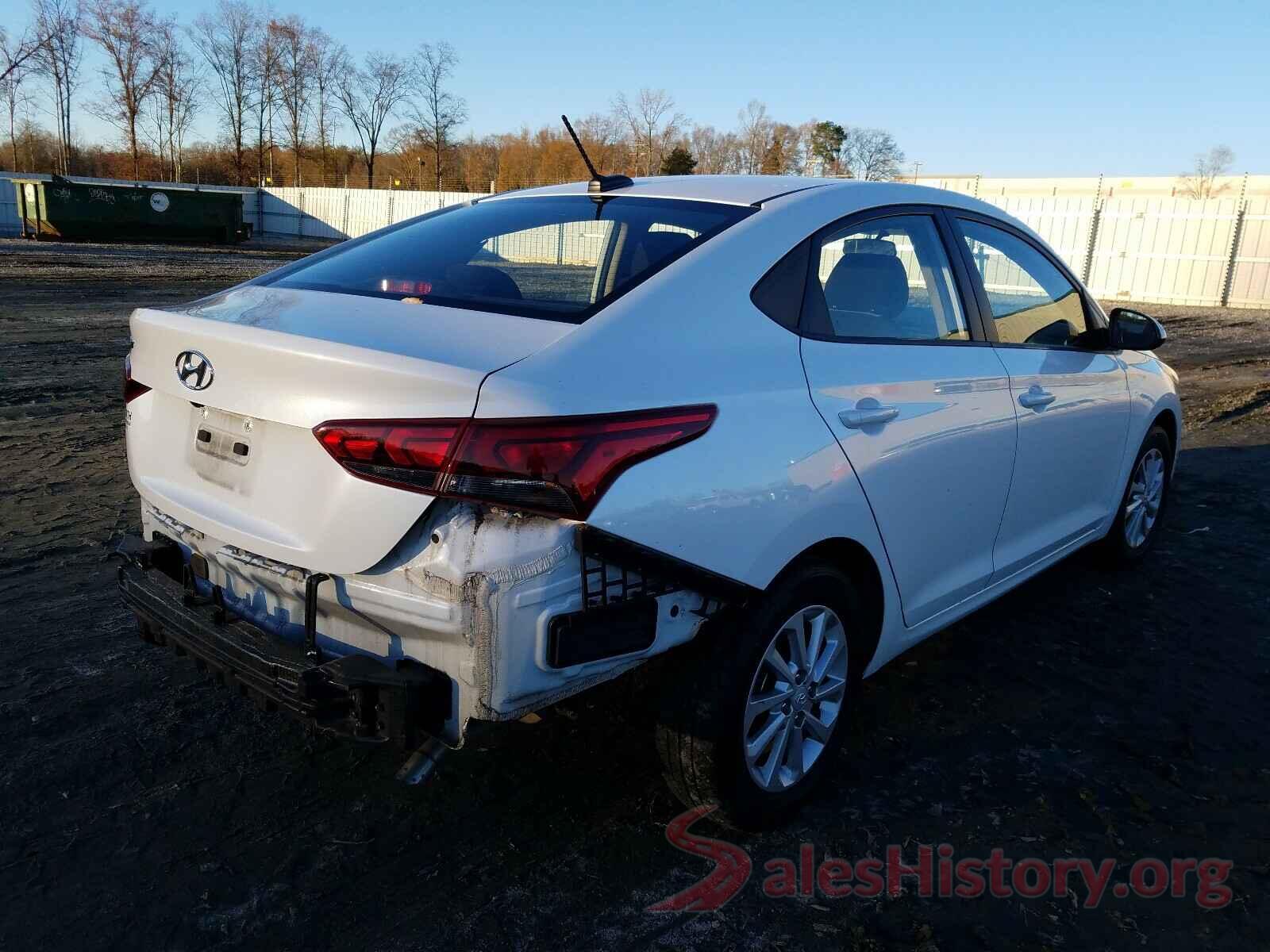 3KPC24A33JE026513 2018 HYUNDAI ACCENT