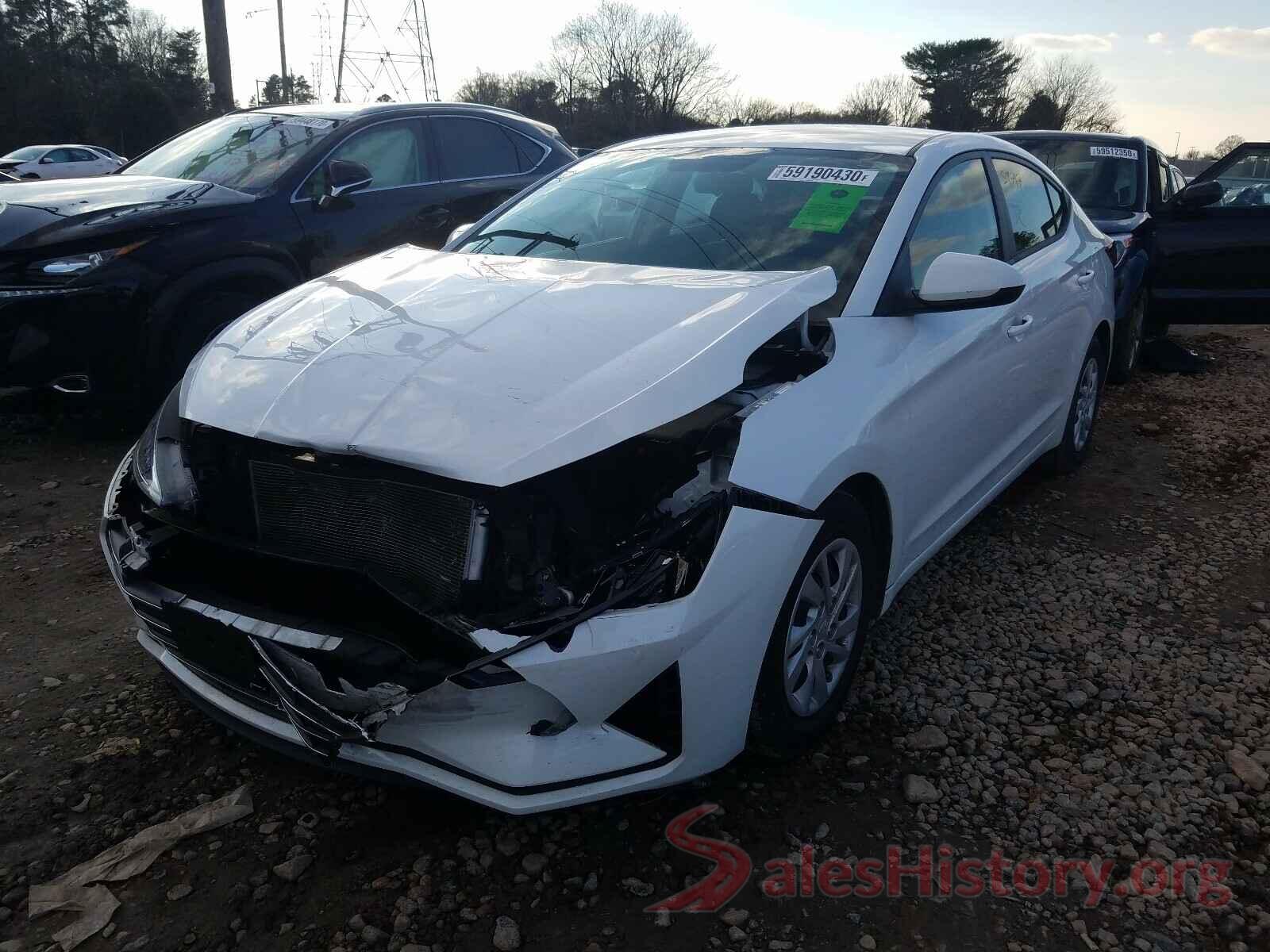 5NPD74LF1KH425320 2019 HYUNDAI ELANTRA