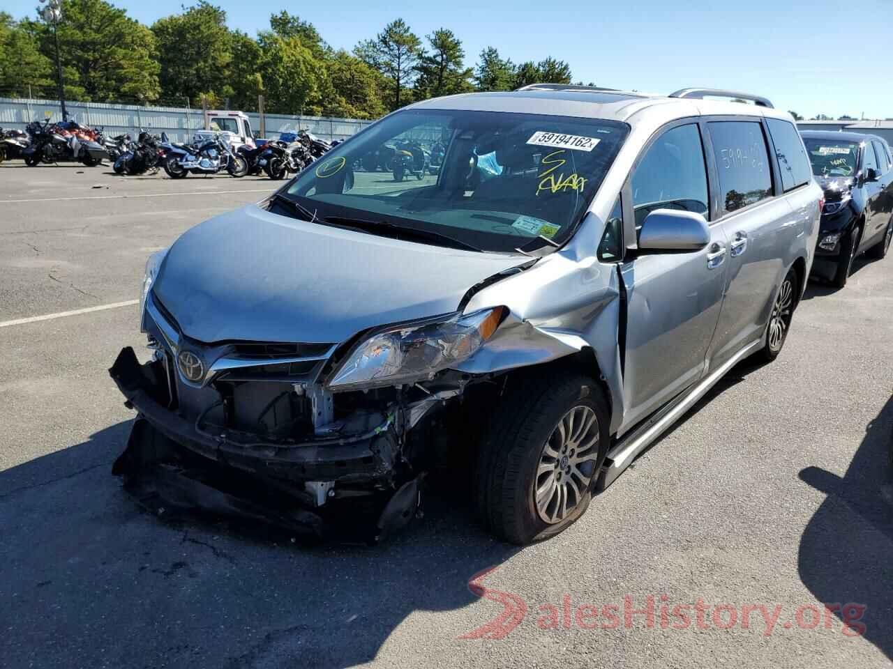 5TDYZ3DC1KS008610 2019 TOYOTA SIENNA