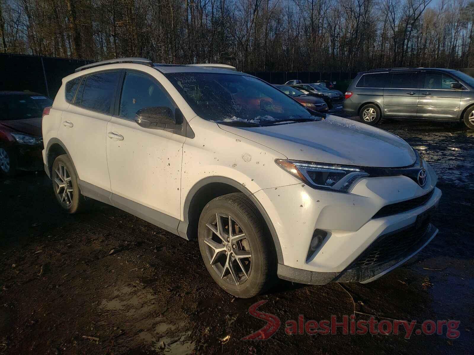 2T3JFREV5GW529980 2016 TOYOTA RAV4