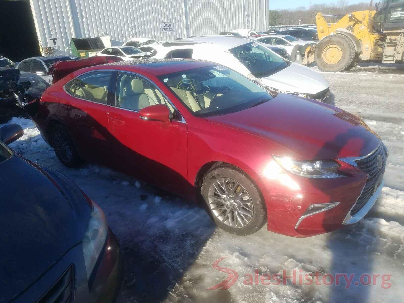 58ABK1GG1JU098207 2018 LEXUS ES350