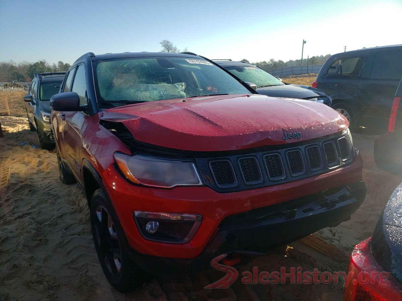 3C4NJDDBXJT129941 2018 JEEP COMPASS