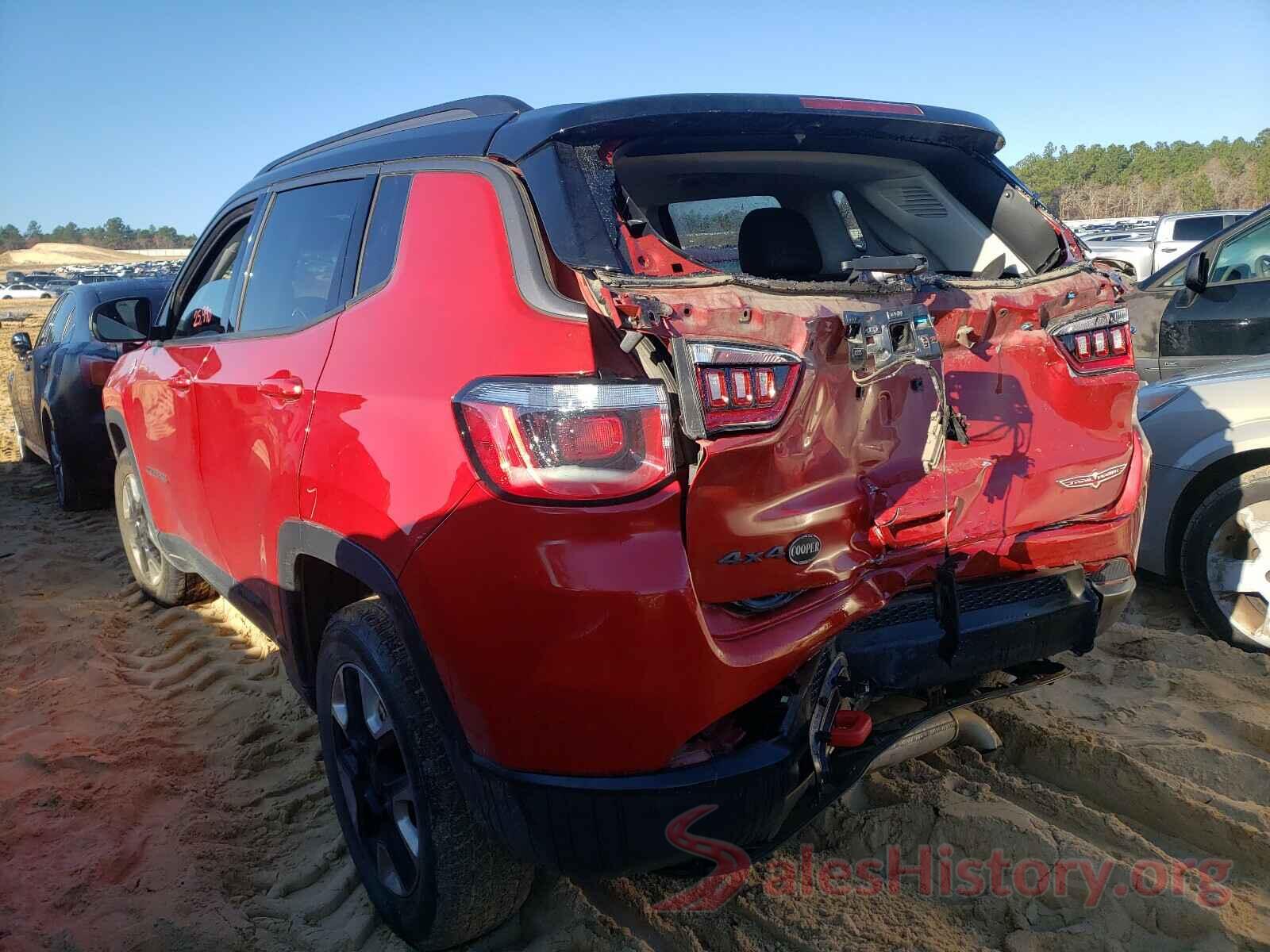 3C4NJDDBXJT129941 2018 JEEP COMPASS