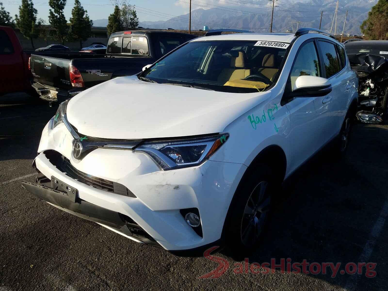 JTMWFREV0HJ715027 2017 TOYOTA RAV4