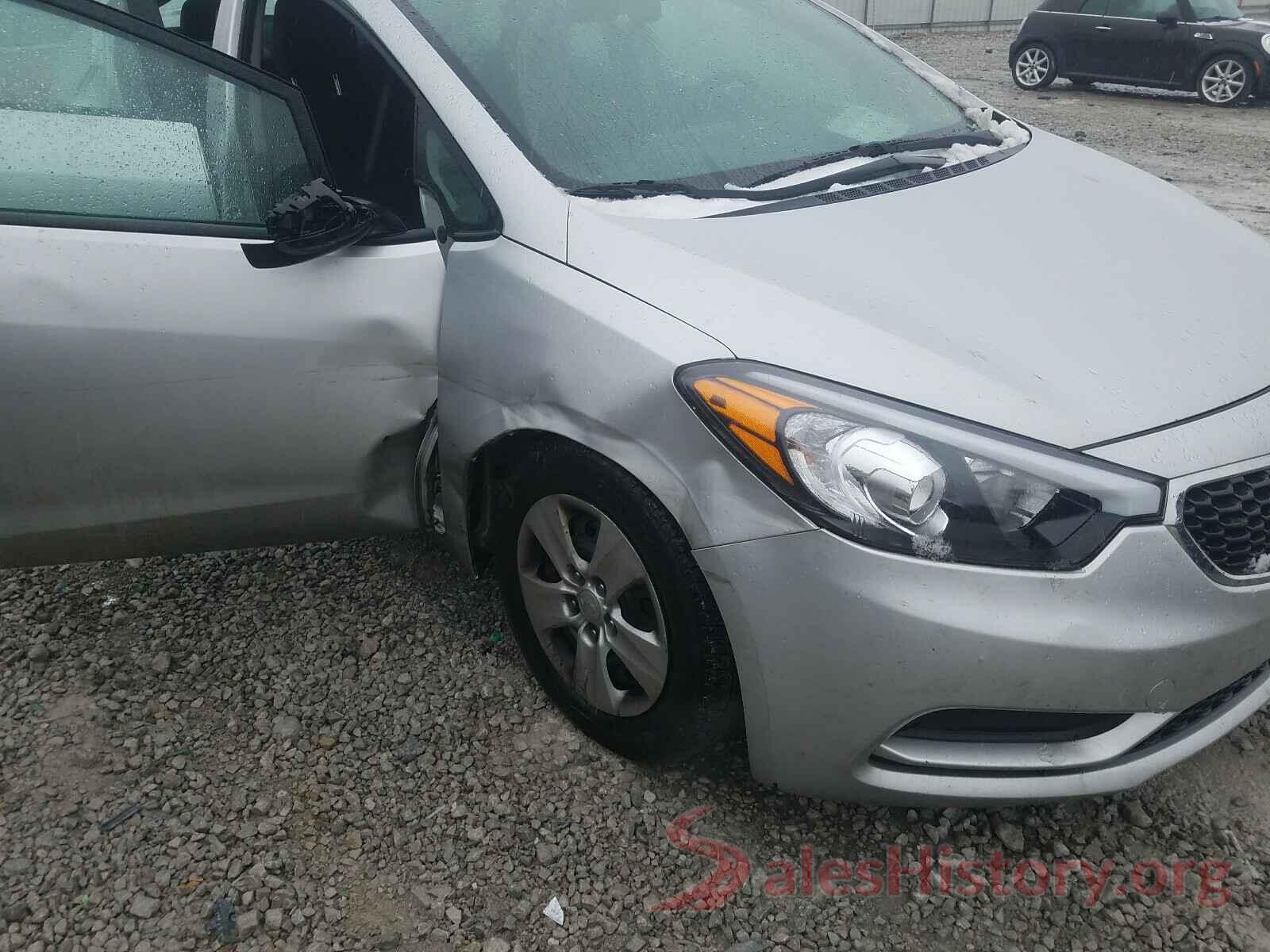 KNAFK4A6XG5617656 2016 KIA FORTE