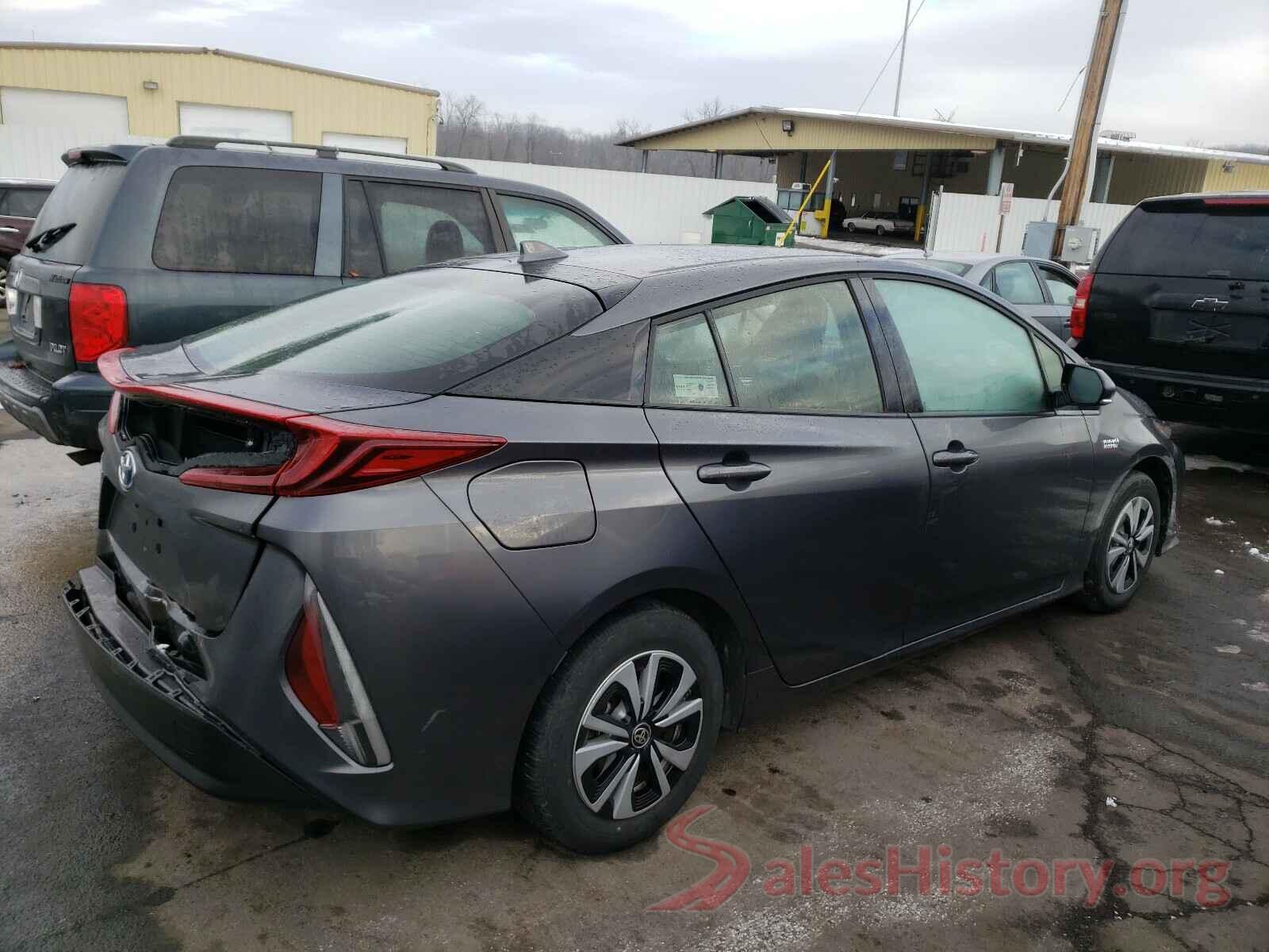 JTDKARFPXH3068105 2017 TOYOTA PRIUS