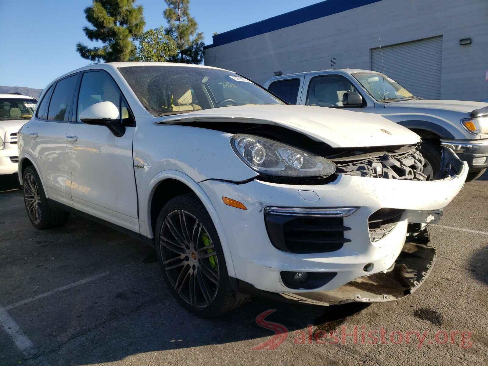 WP1AE2A21HLA74795 2017 PORSCHE CAYENNE