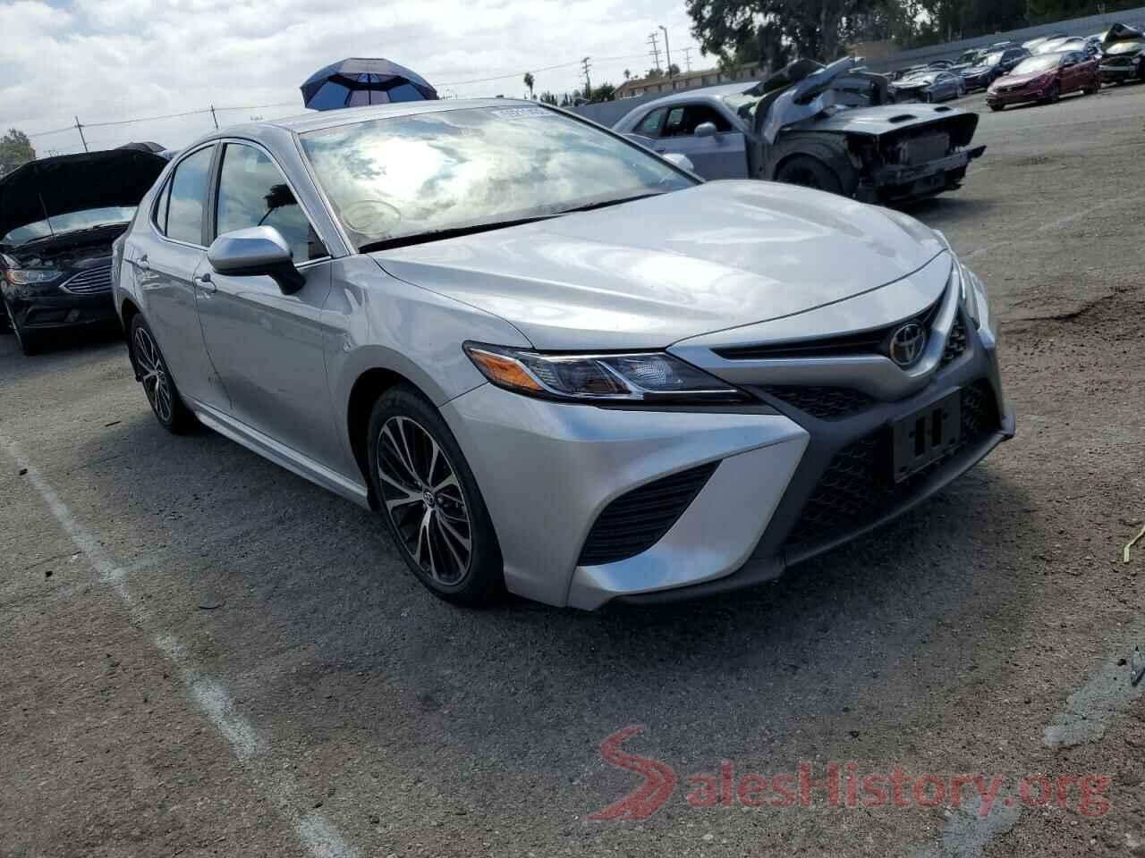 4T1B11HK3KU790158 2019 TOYOTA CAMRY