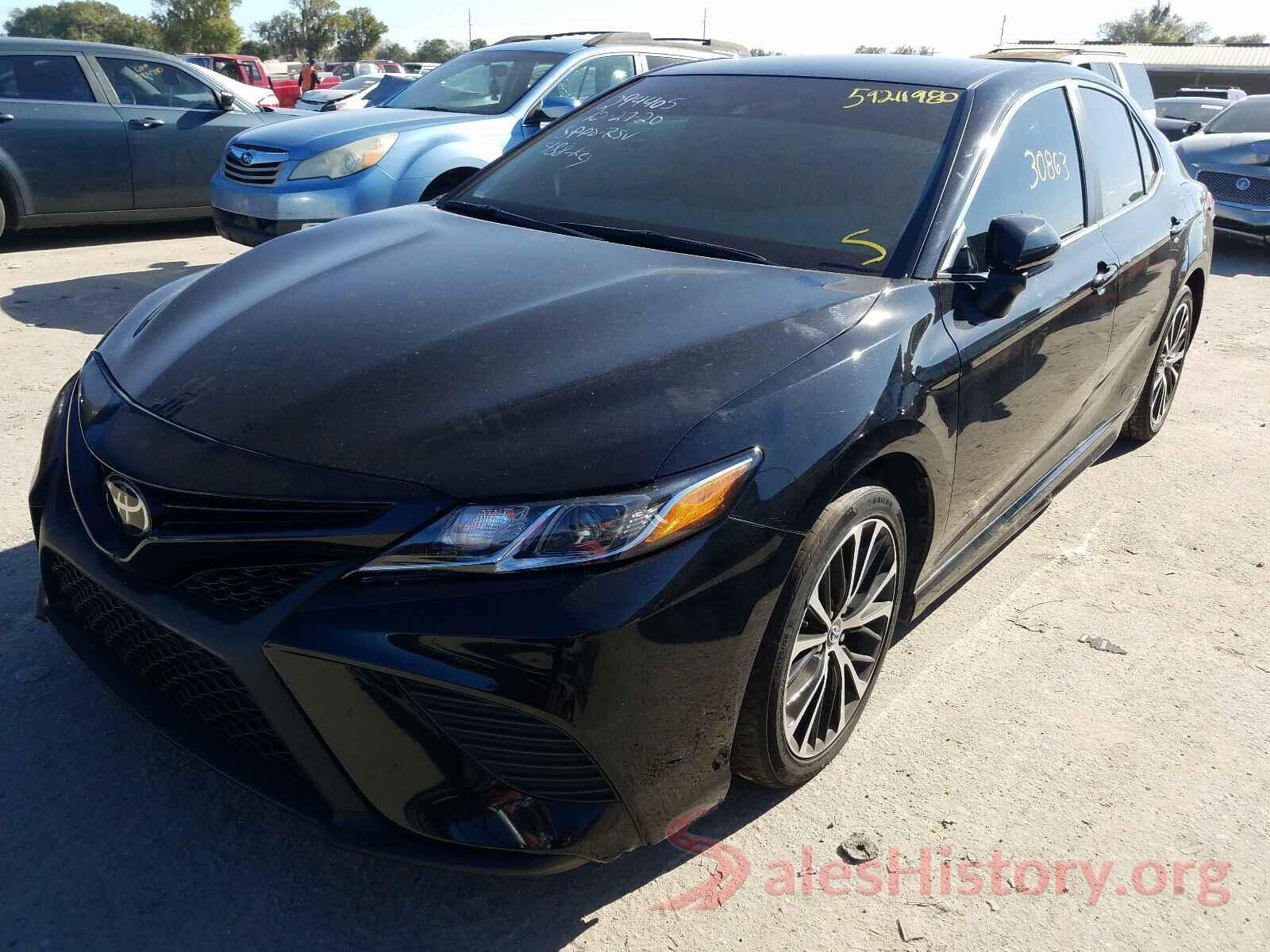 4T1B11HK0JU066538 2018 TOYOTA CAMRY