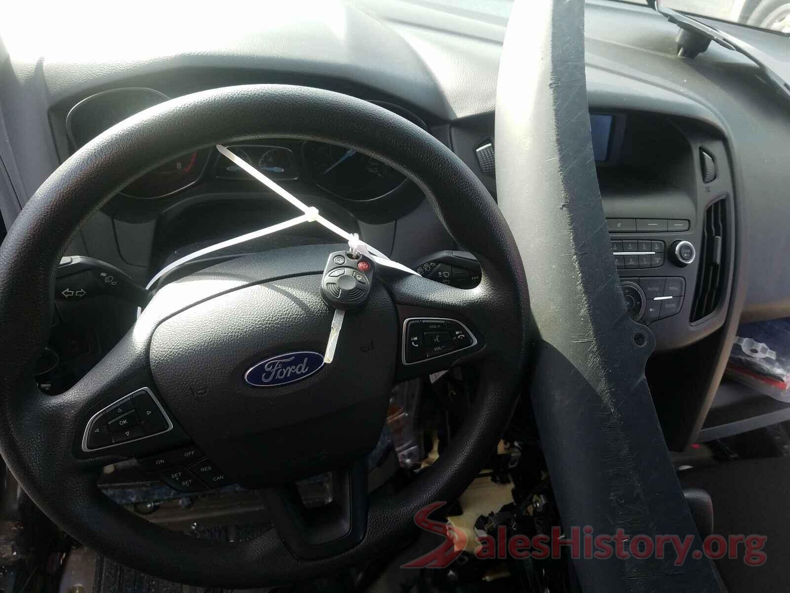 1FADP3K26JL212369 2018 FORD FOCUS