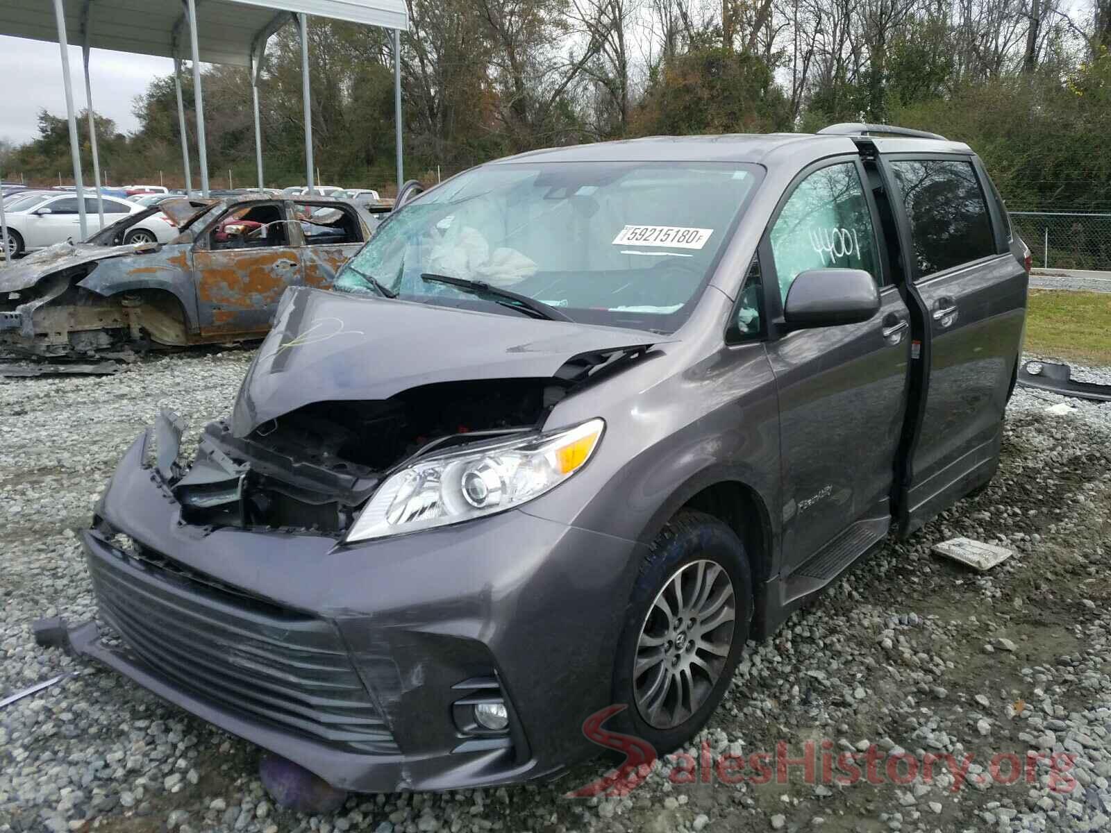 5TDYZ3DC9KS996722 2019 TOYOTA SIENNA