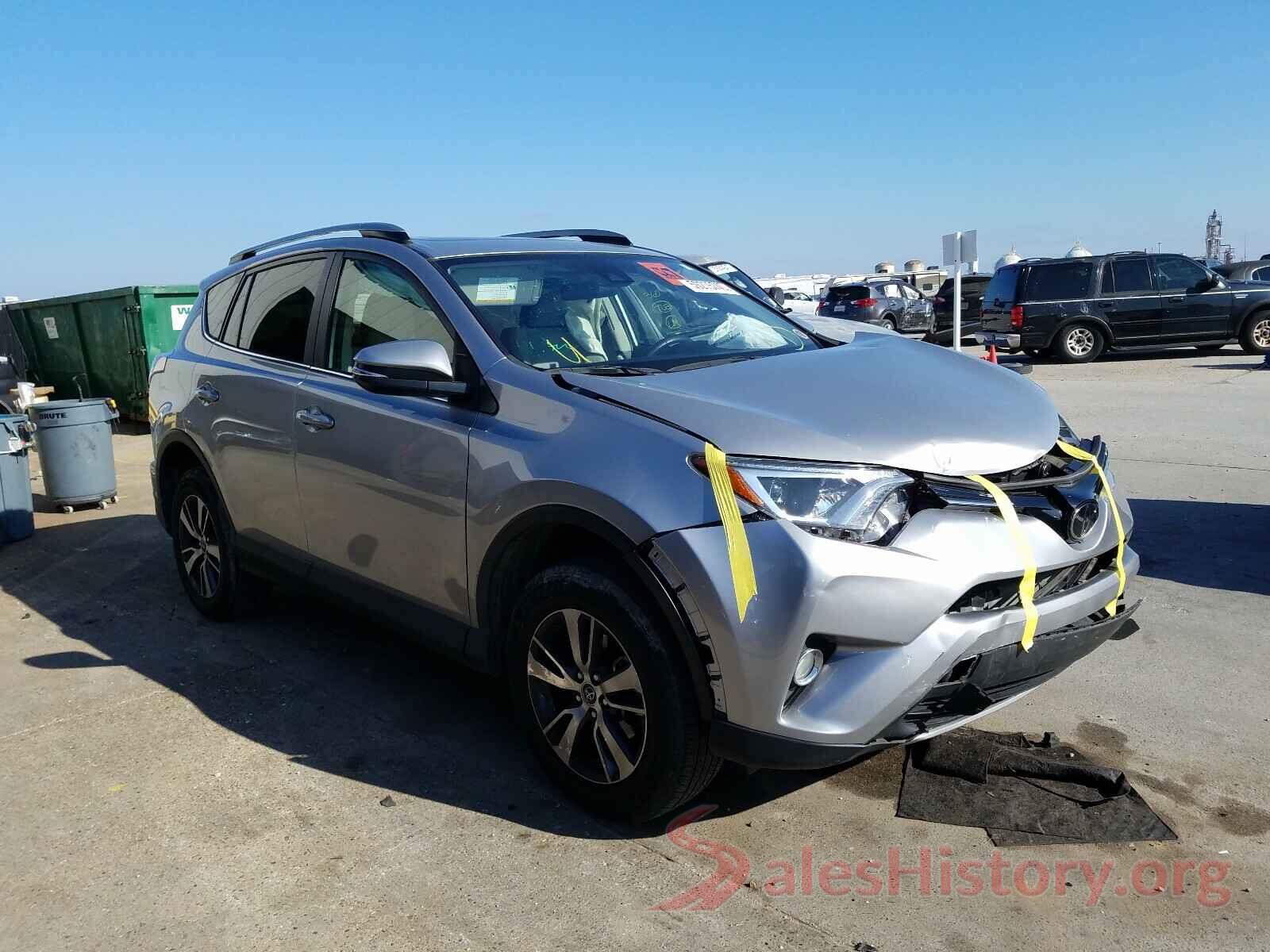 JTMWFREV4JJ192617 2018 TOYOTA RAV4