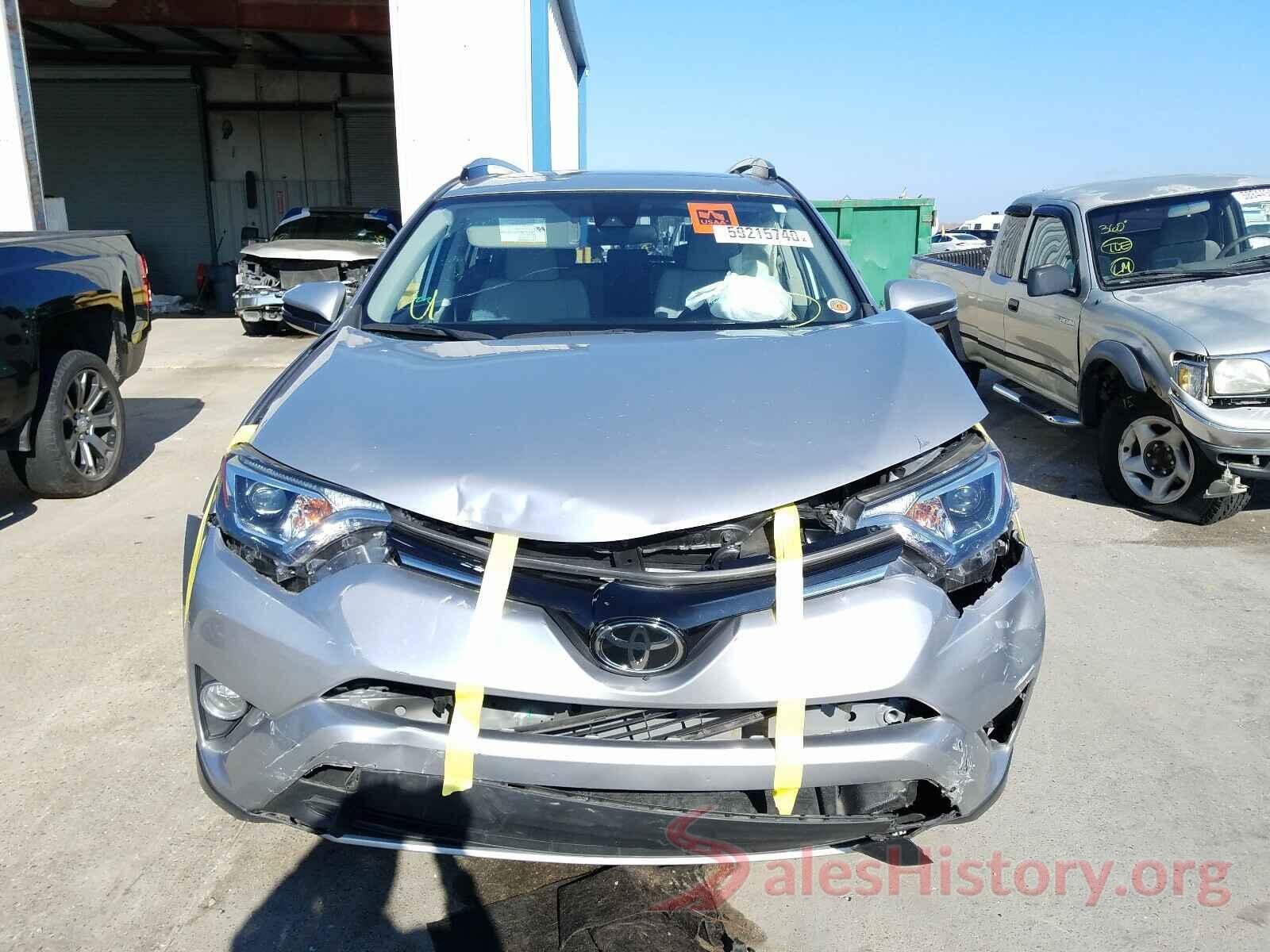 JTMWFREV4JJ192617 2018 TOYOTA RAV4