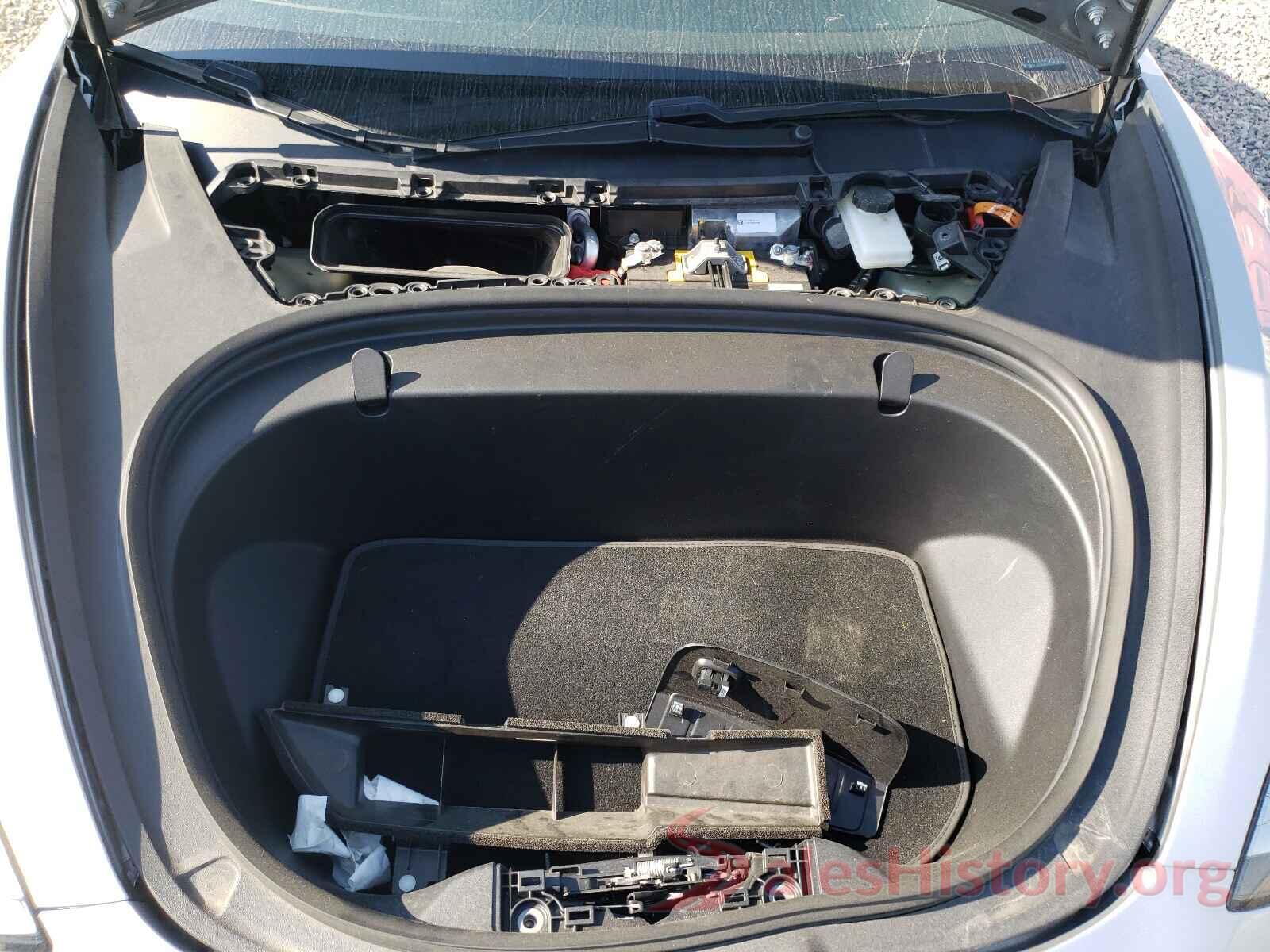 5YJ3E1EB8JF079502 2018 TESLA MODEL 3