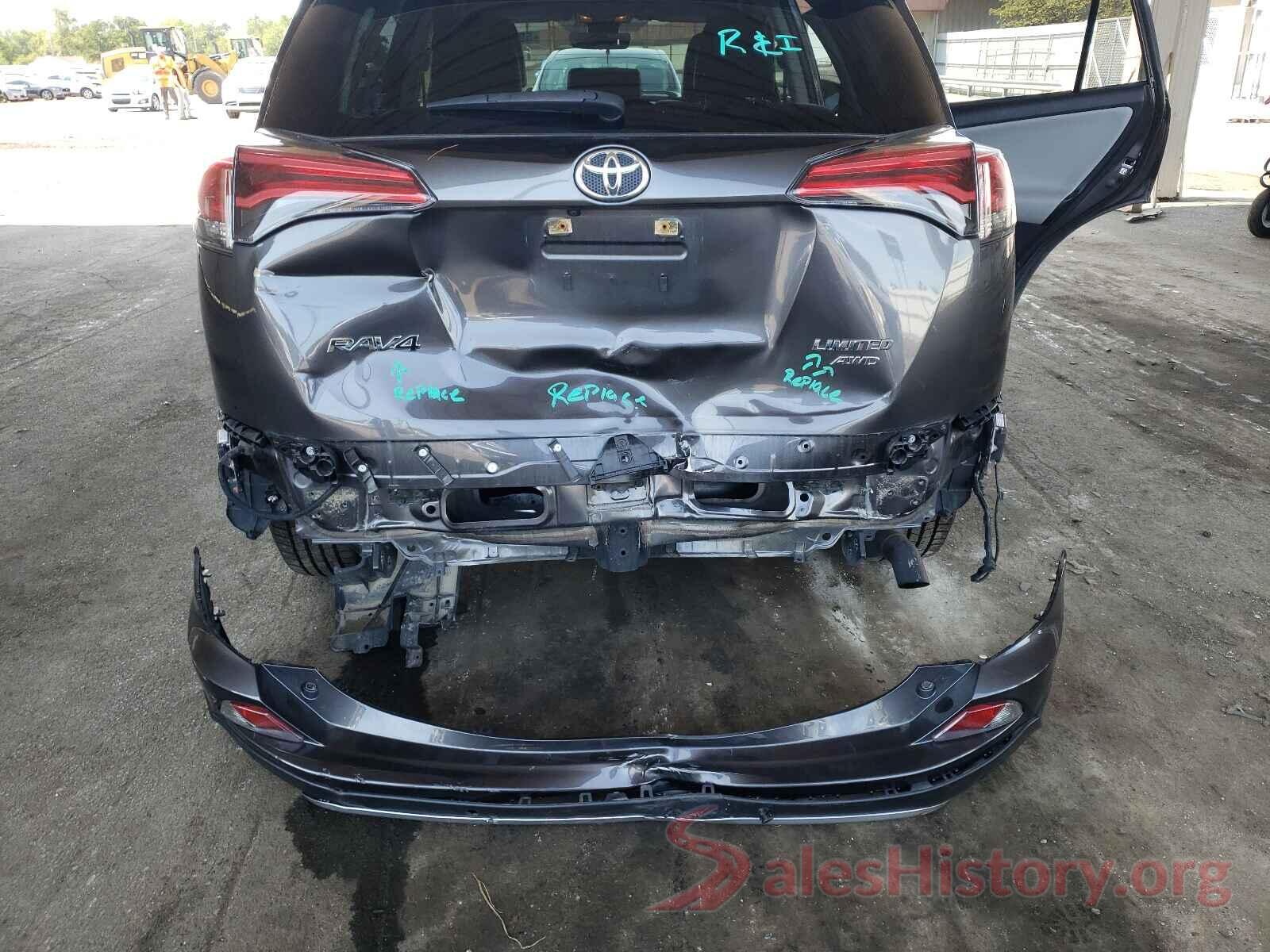 JTMDFREV9HJ705068 2017 TOYOTA RAV4