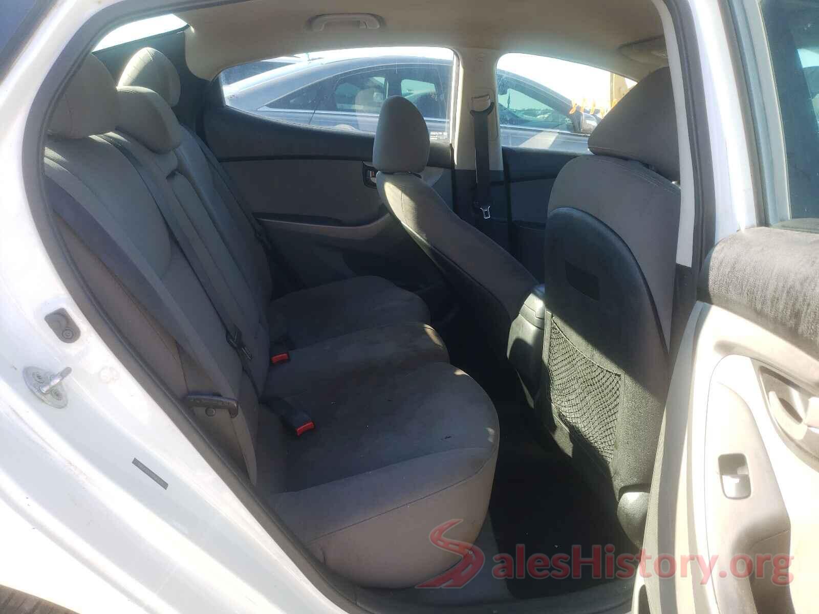 5NPDH4AE7GH663316 2016 HYUNDAI ELANTRA