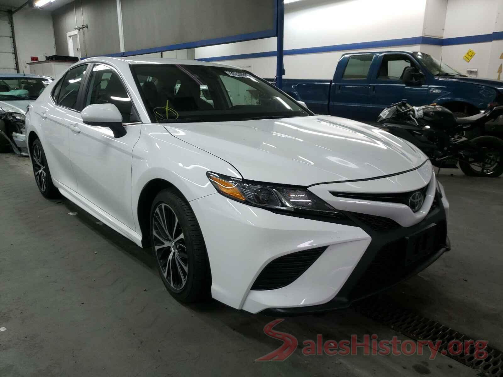 4T1B11HK0KU296906 2019 TOYOTA CAMRY