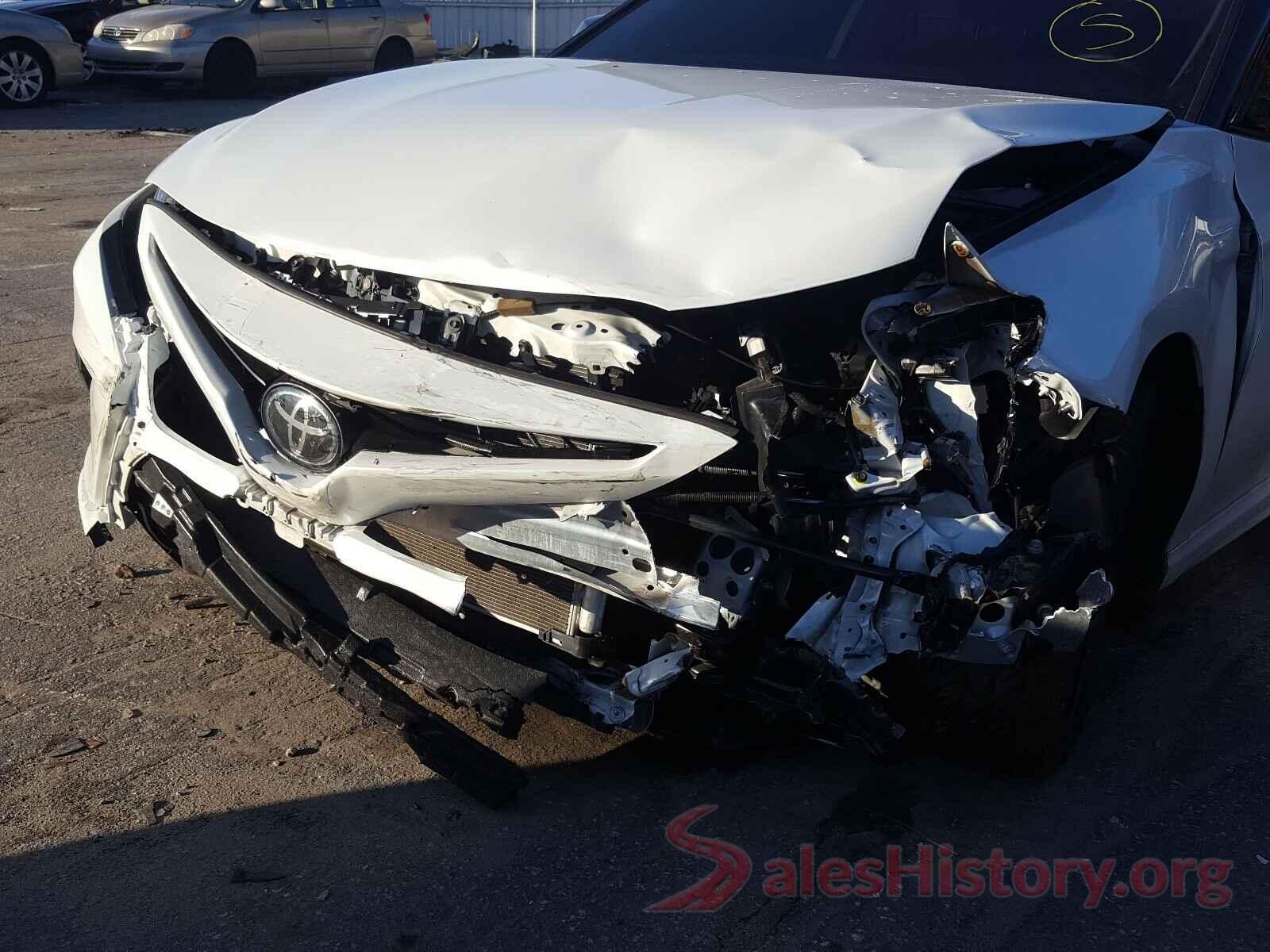 4T1B61HK5KU262767 2019 TOYOTA CAMRY