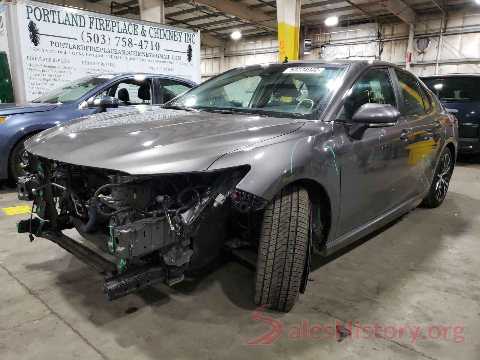 4T1B11HK7JU599177 2018 TOYOTA CAMRY