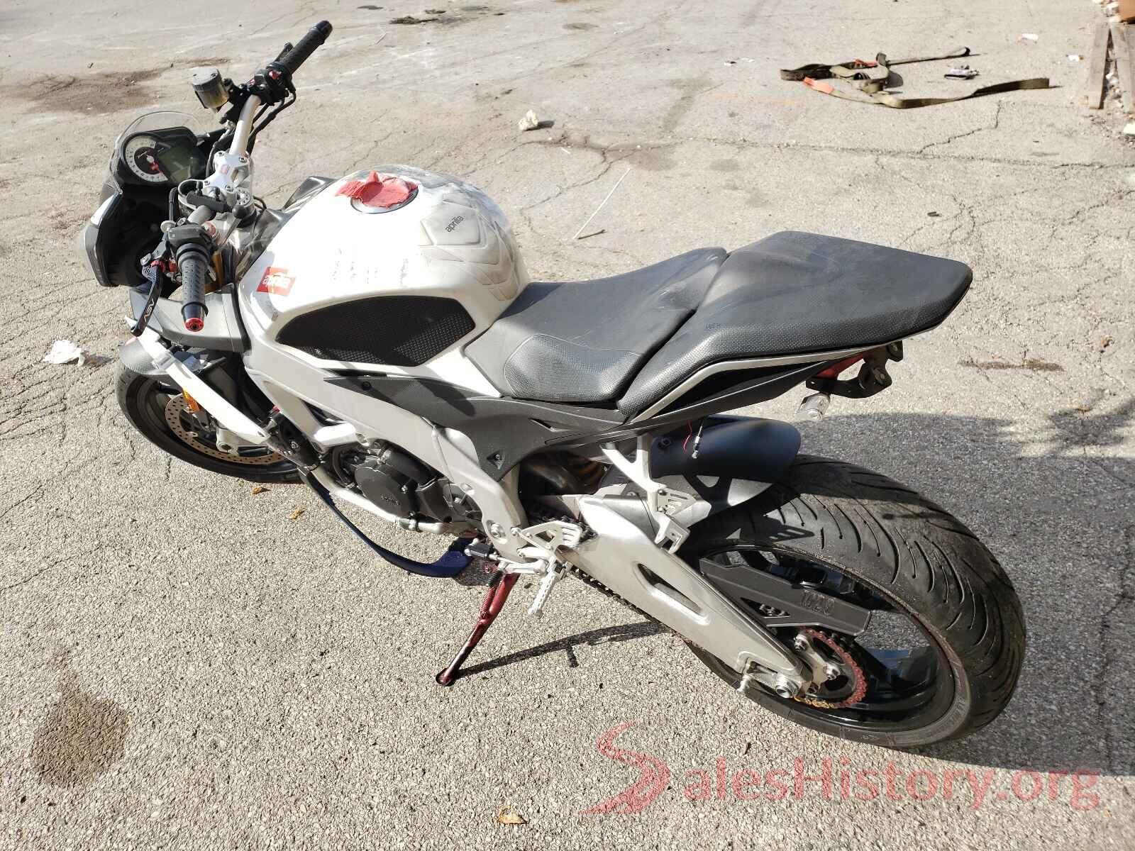 ZD4TYCA09ES000259 2014 APRILIA TUONO