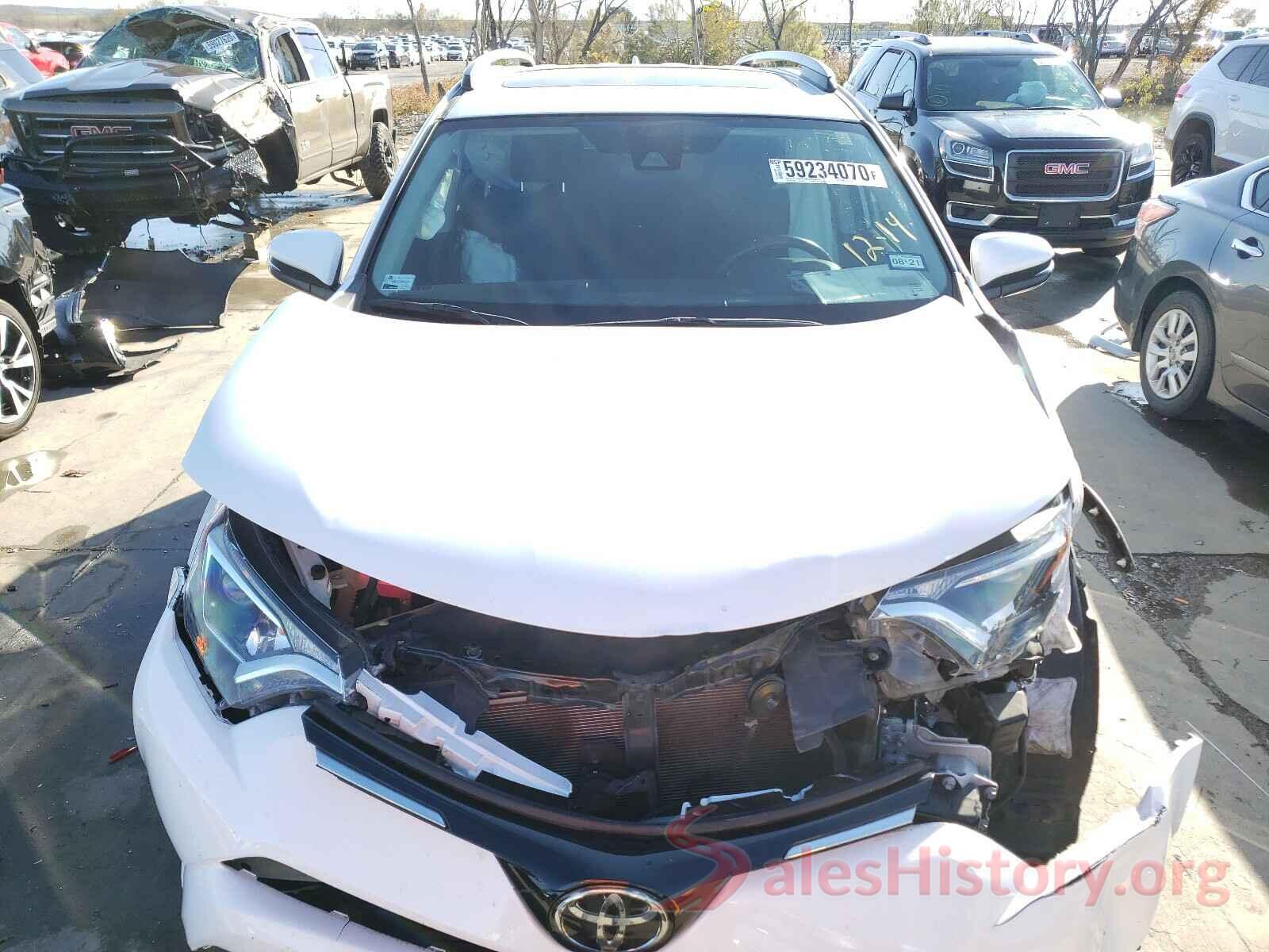 2T3WFREV5JW494273 2018 TOYOTA RAV4