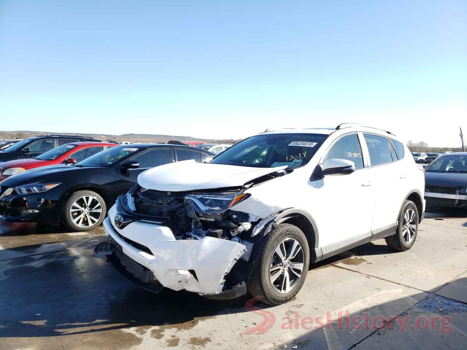 2T3WFREV5JW494273 2018 TOYOTA RAV4