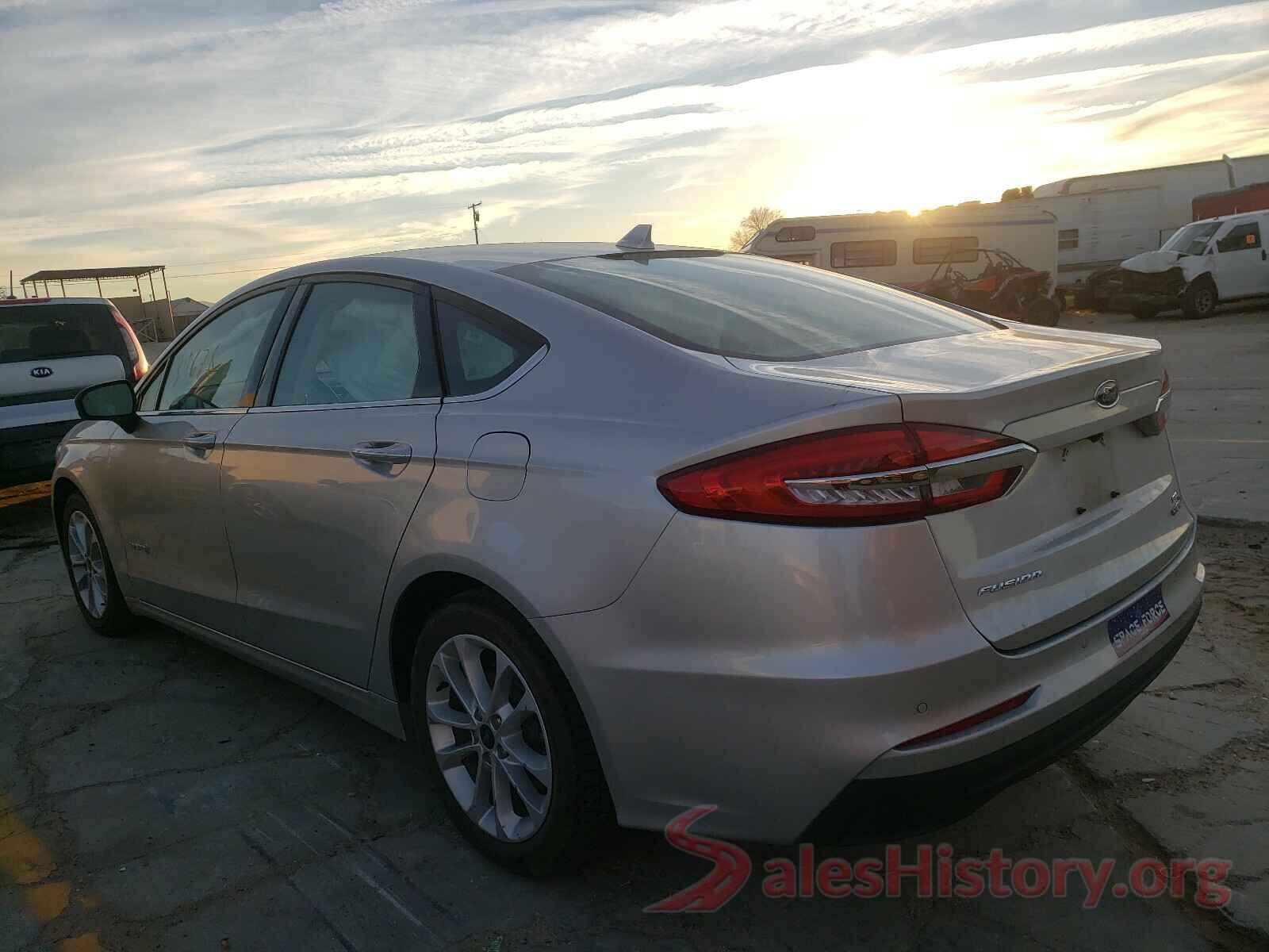 3FA6P0LU7KR221365 2019 FORD FUSION