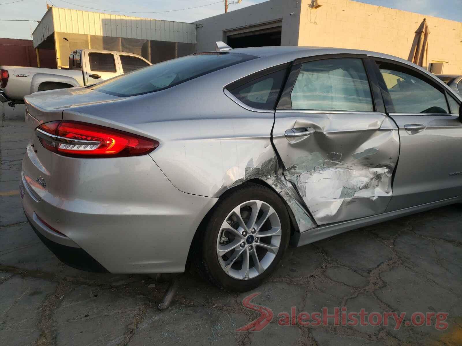 3FA6P0LU7KR221365 2019 FORD FUSION