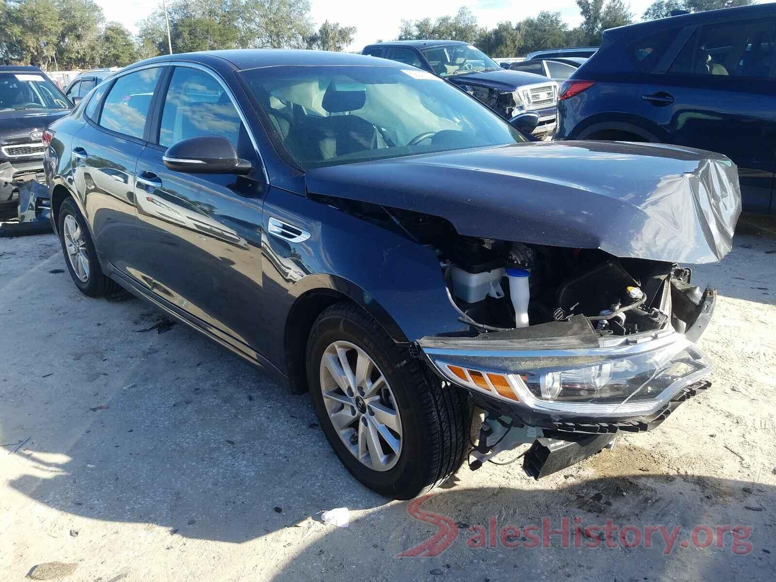 5XXGT4L32HG147000 2017 KIA OPTIMA