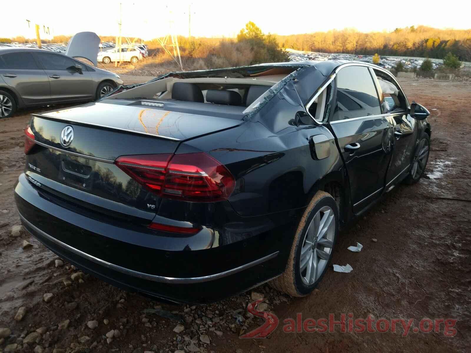 1VWCM7A3XJC013435 2018 VOLKSWAGEN PASSAT