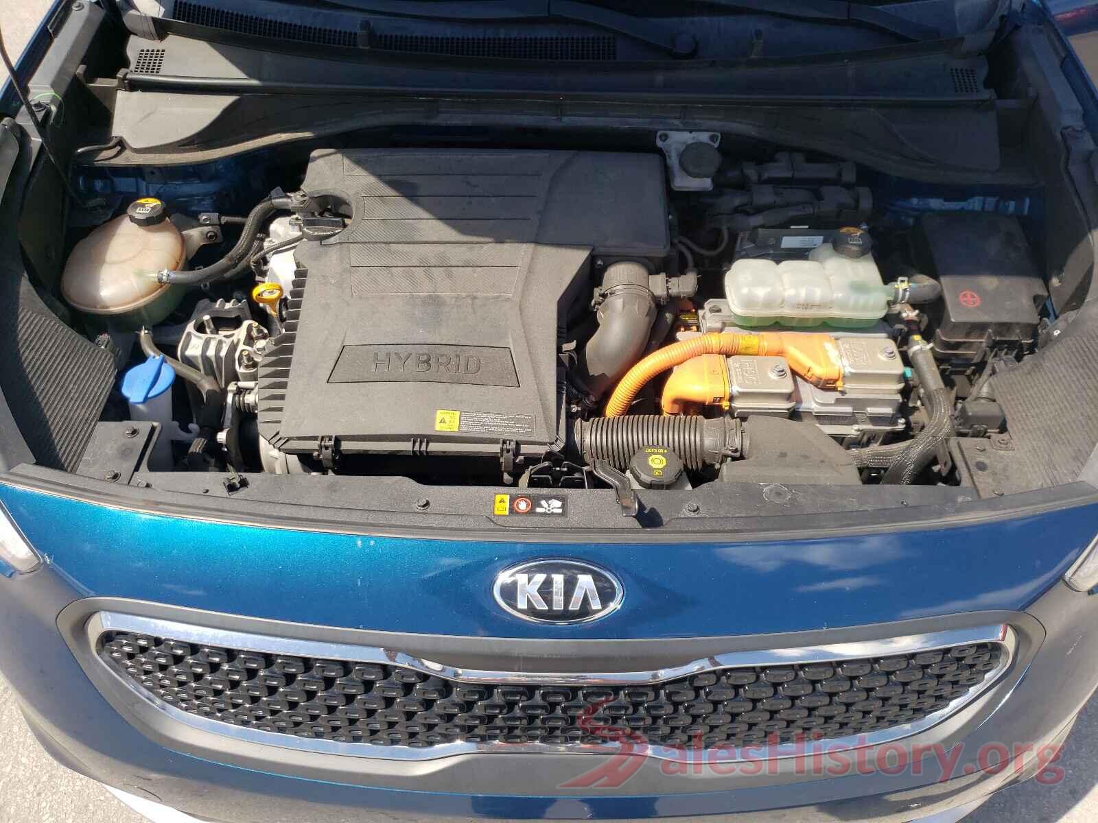 KNDCB3LC1J5149651 2018 KIA NIRO