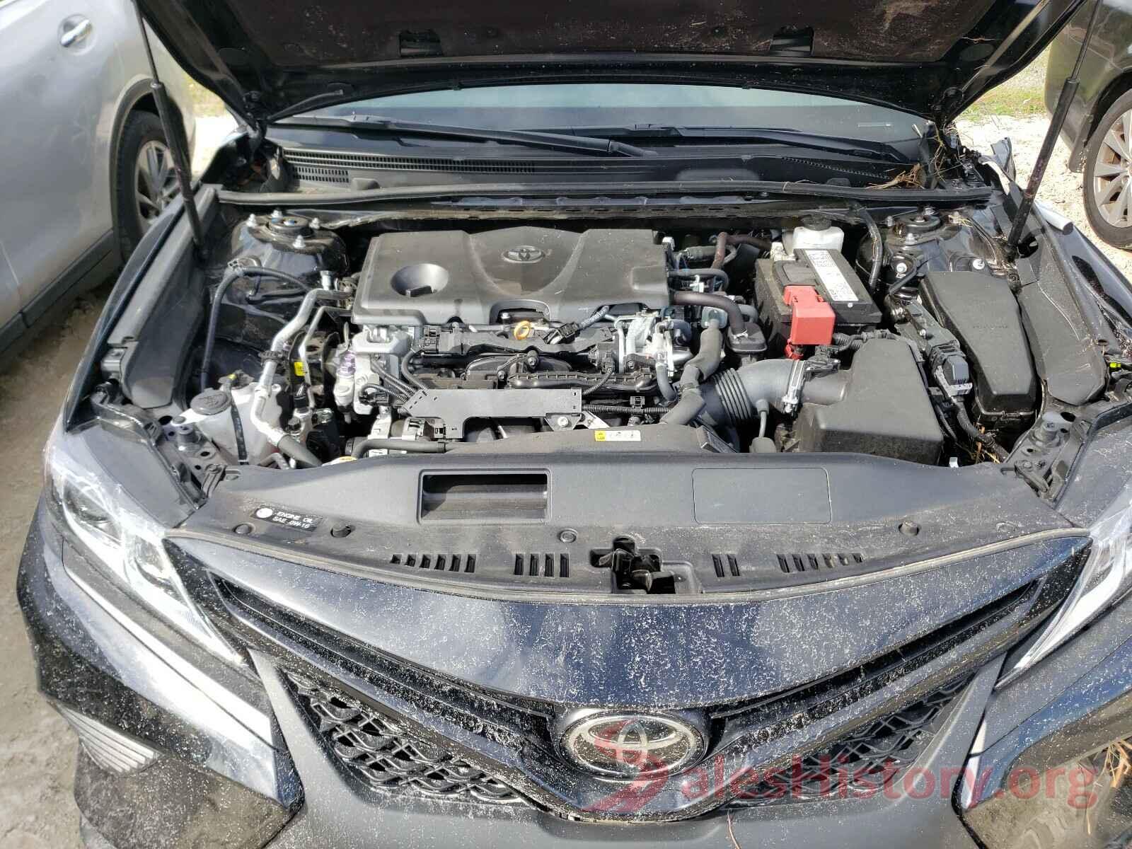 4T1B11HK8KU750044 2019 TOYOTA CAMRY