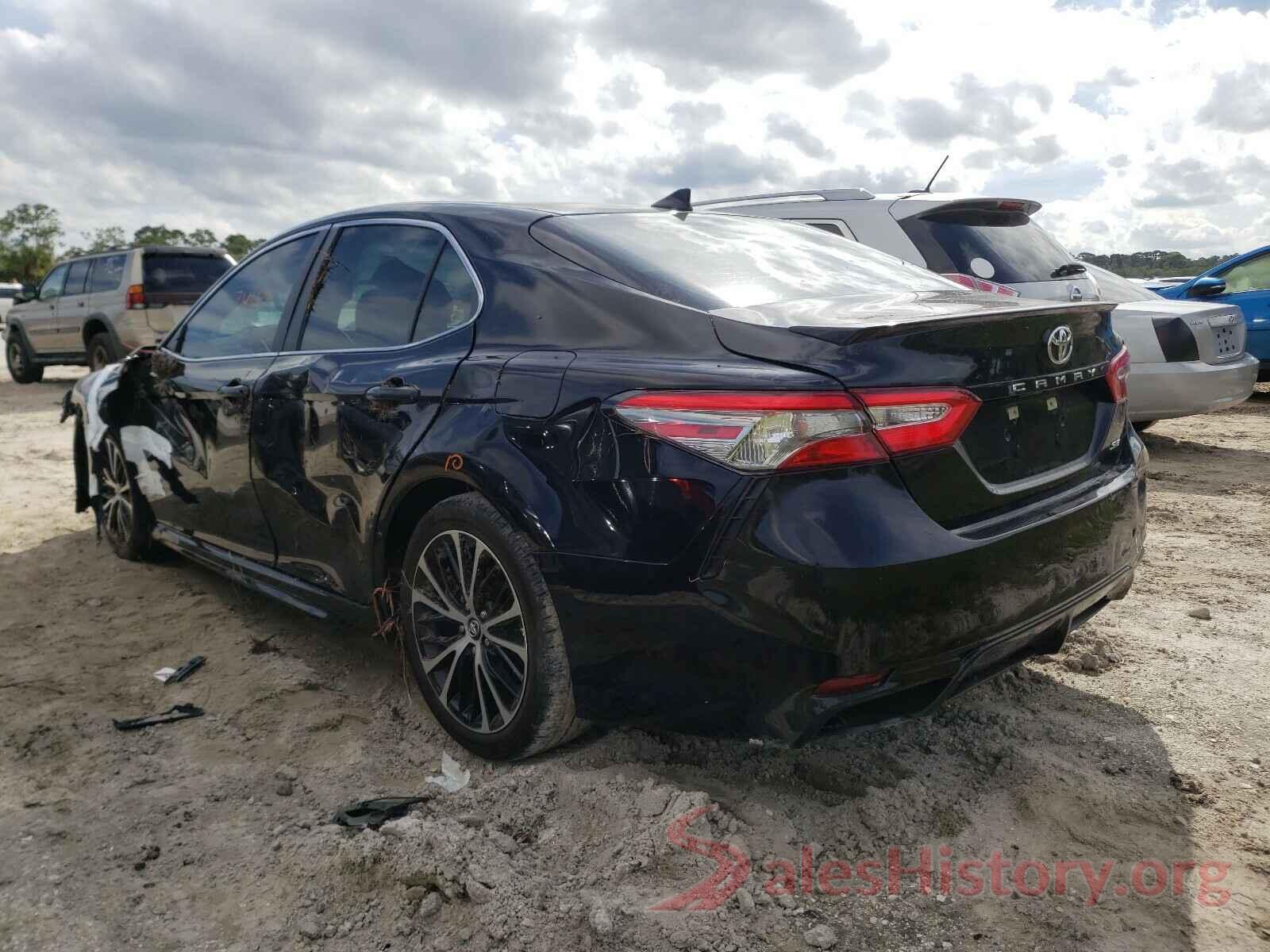 4T1B11HK8KU750044 2019 TOYOTA CAMRY