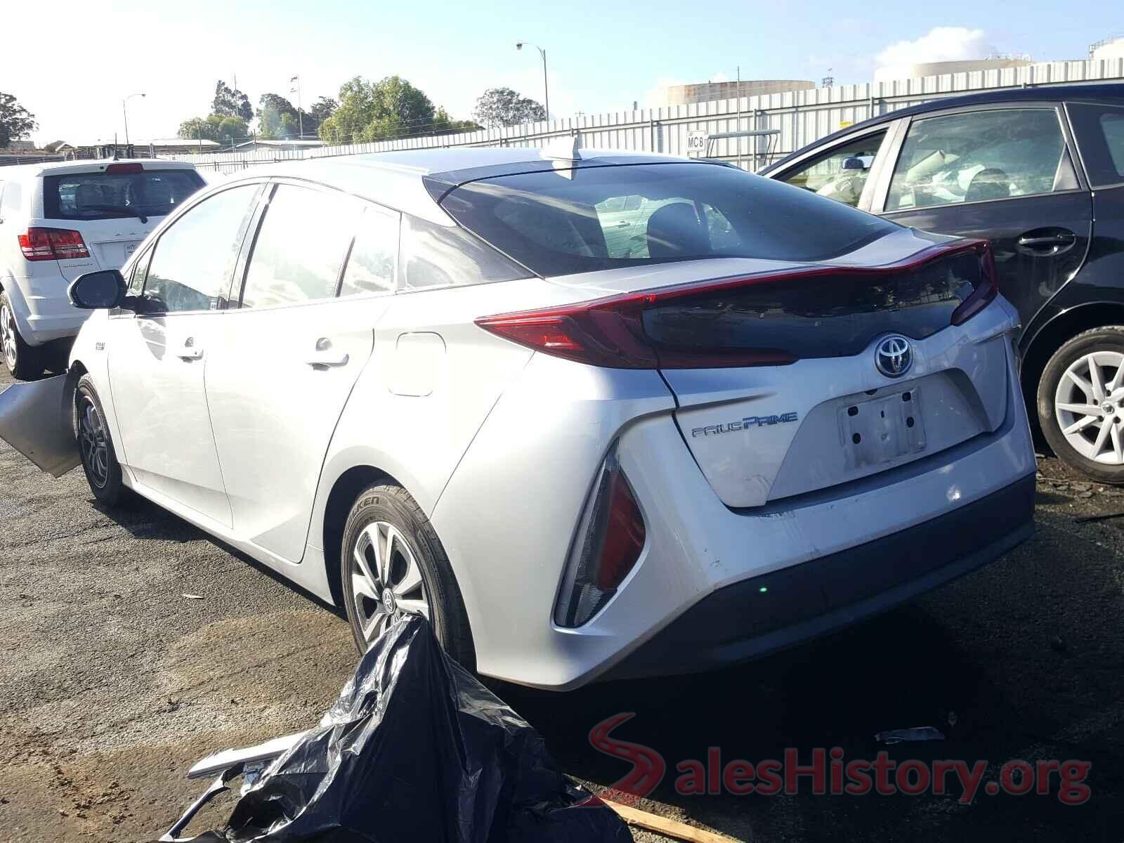 JTDKARFP2H3042081 2017 TOYOTA PRIUS