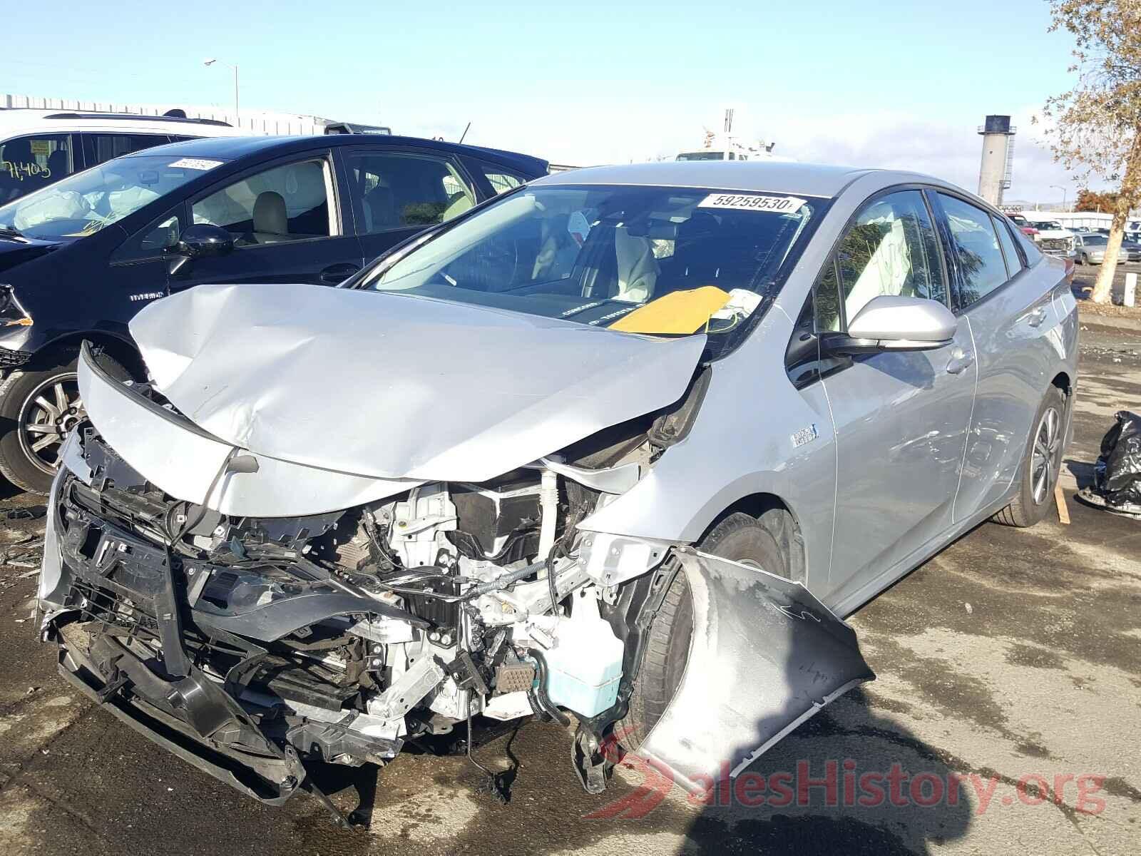 JTDKARFP2H3042081 2017 TOYOTA PRIUS