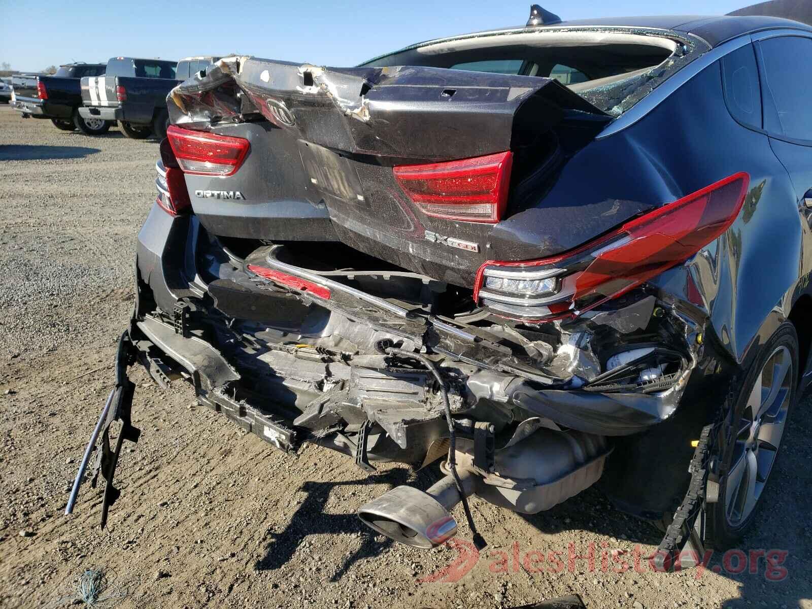 5XXGW4L2XJG196532 2018 KIA OPTIMA