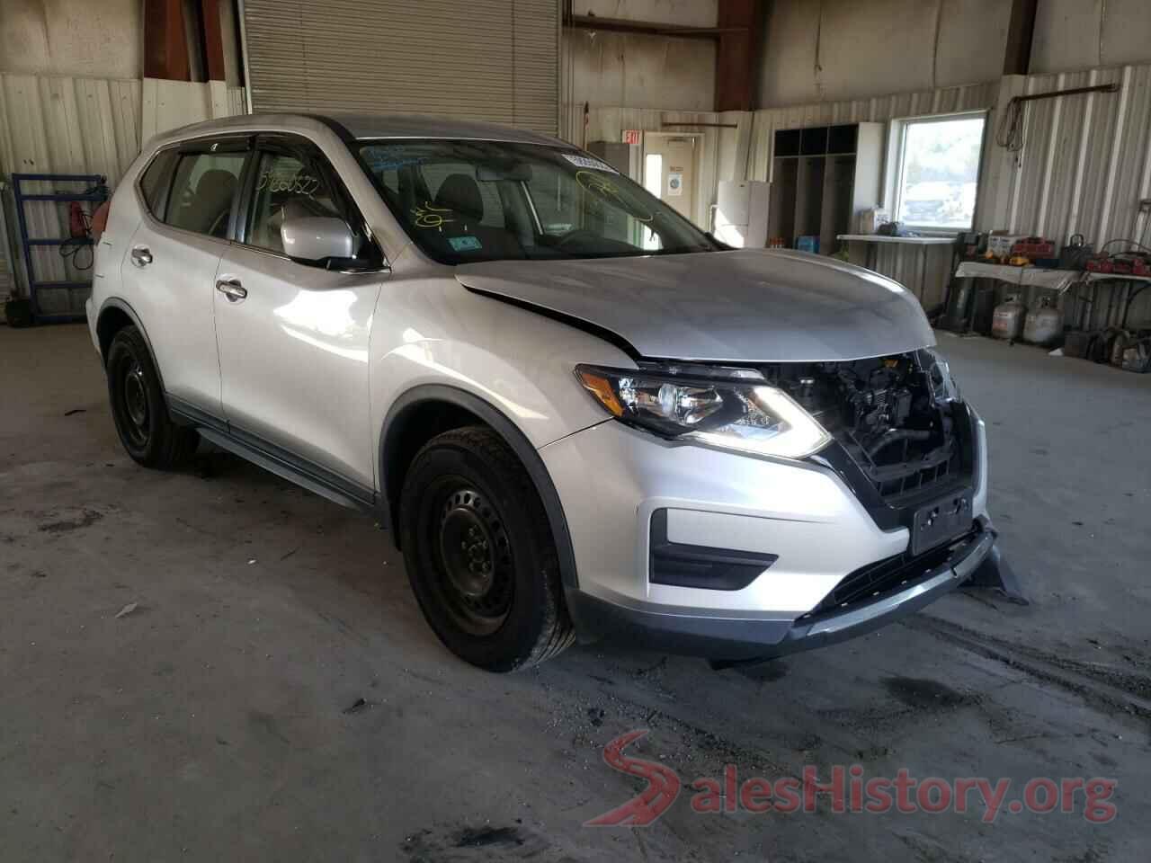 KNMAT2MVXJP572408 2018 NISSAN ROGUE