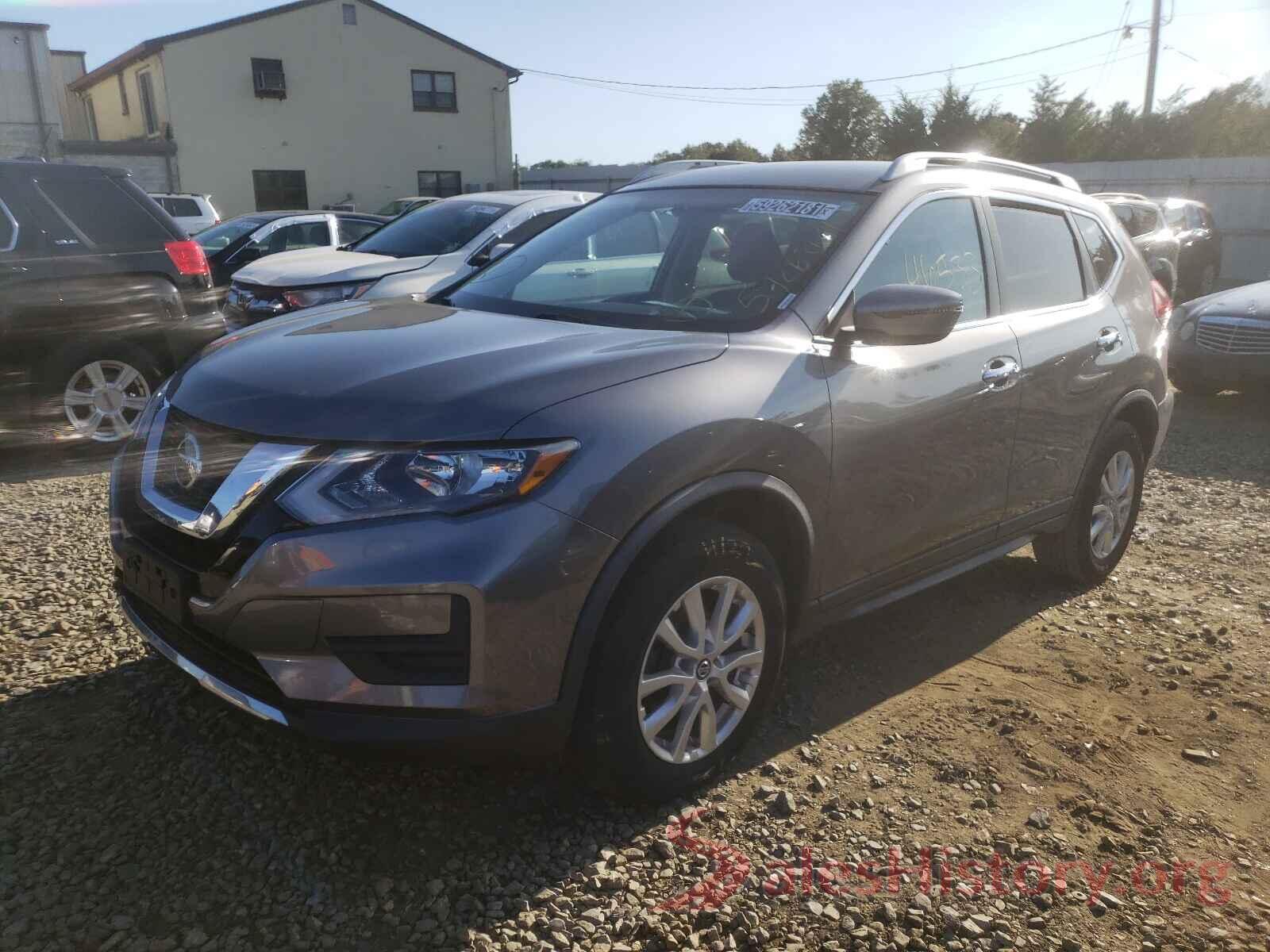 KNMAT2MV9JP590639 2018 NISSAN ROGUE