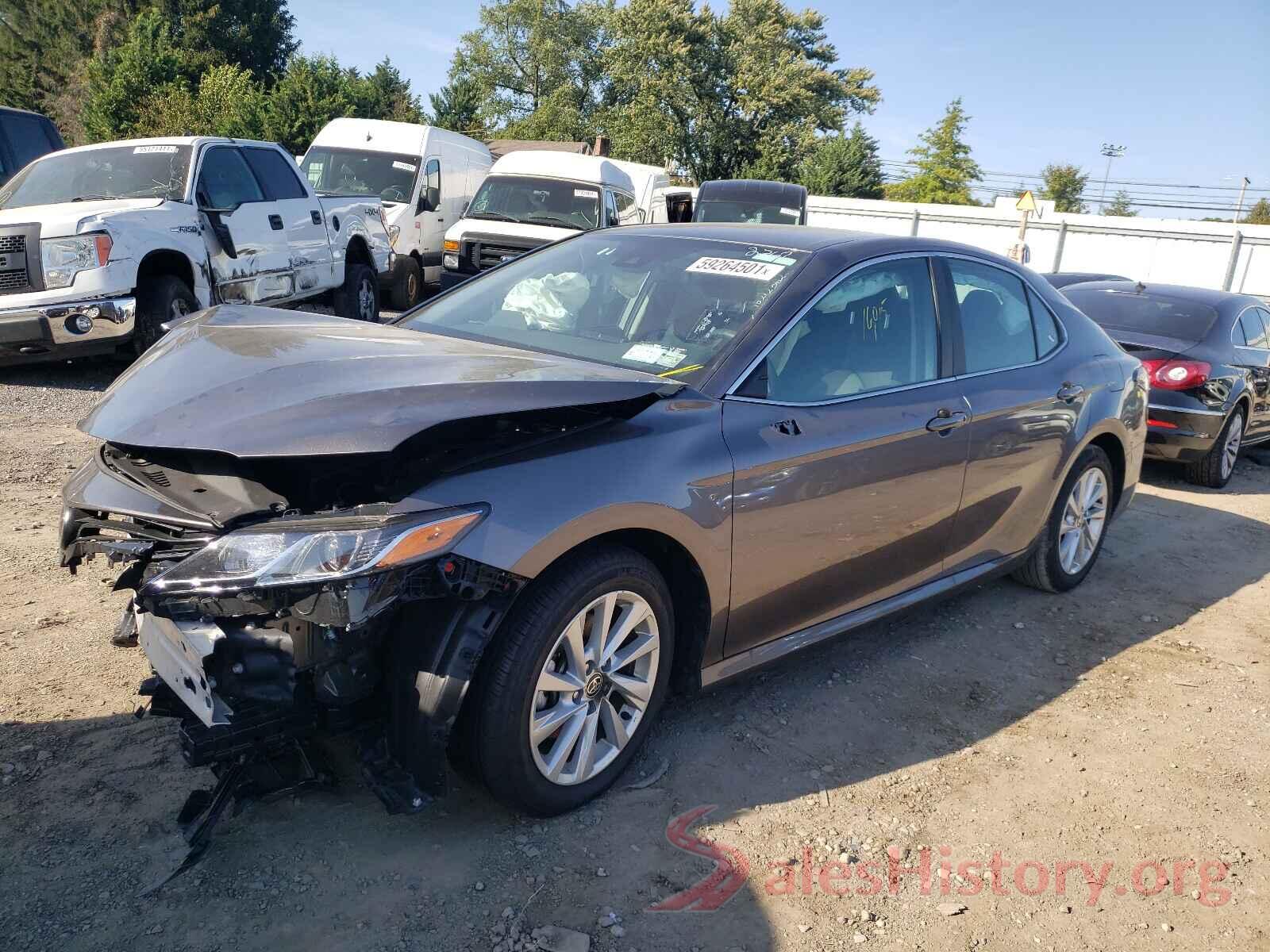 4T1C11AK4MU444587 2021 TOYOTA CAMRY