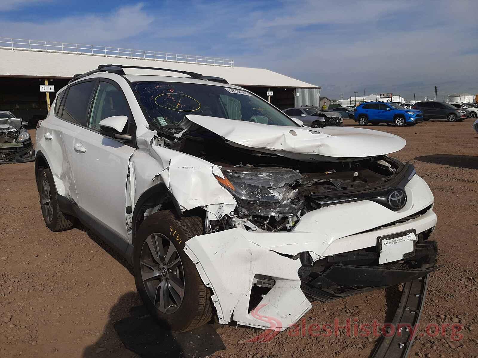 2T3WFREV0JW440184 2018 TOYOTA RAV4