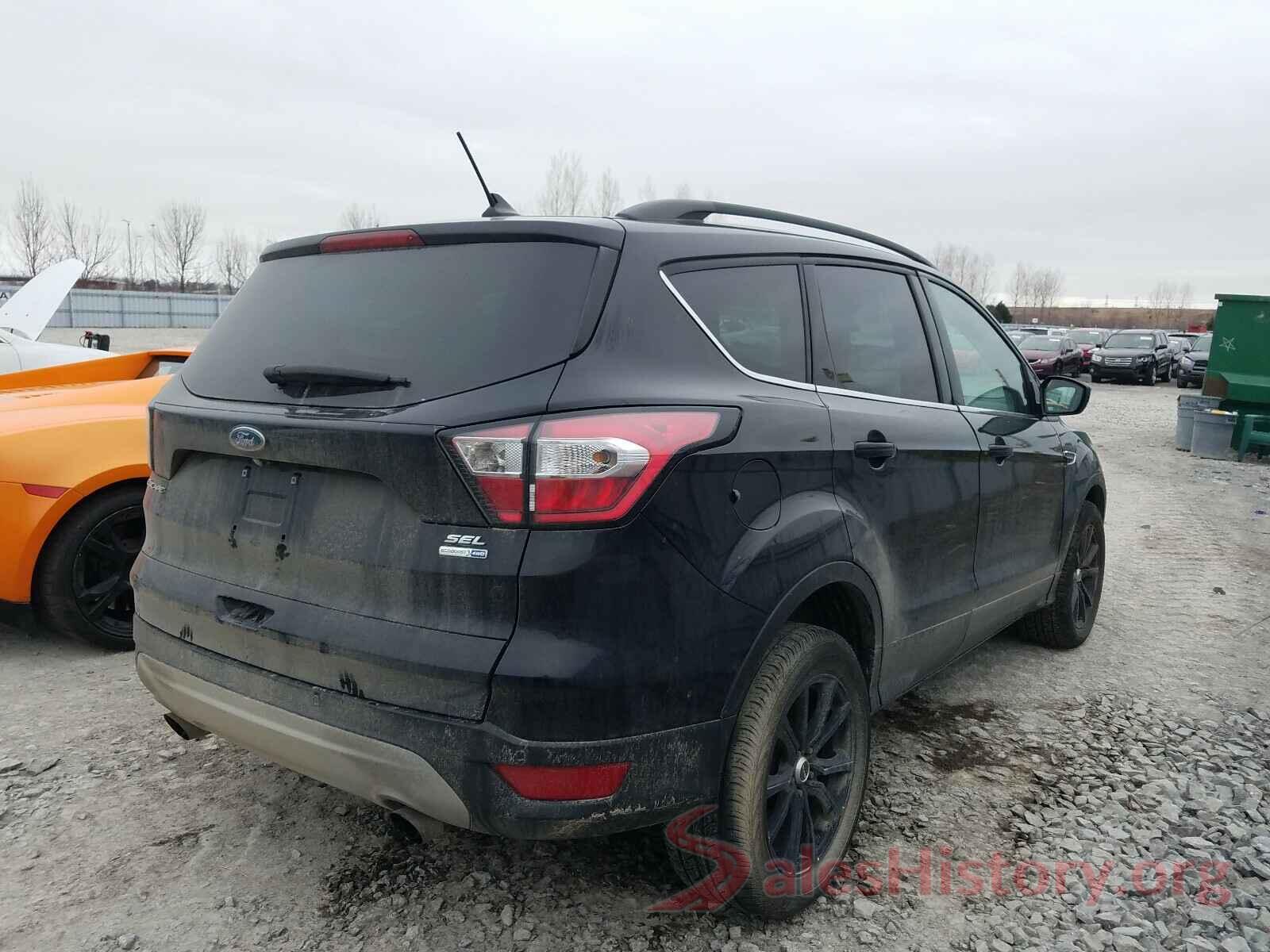 1FMCU9HD2JUA67749 2018 FORD ESCAPE